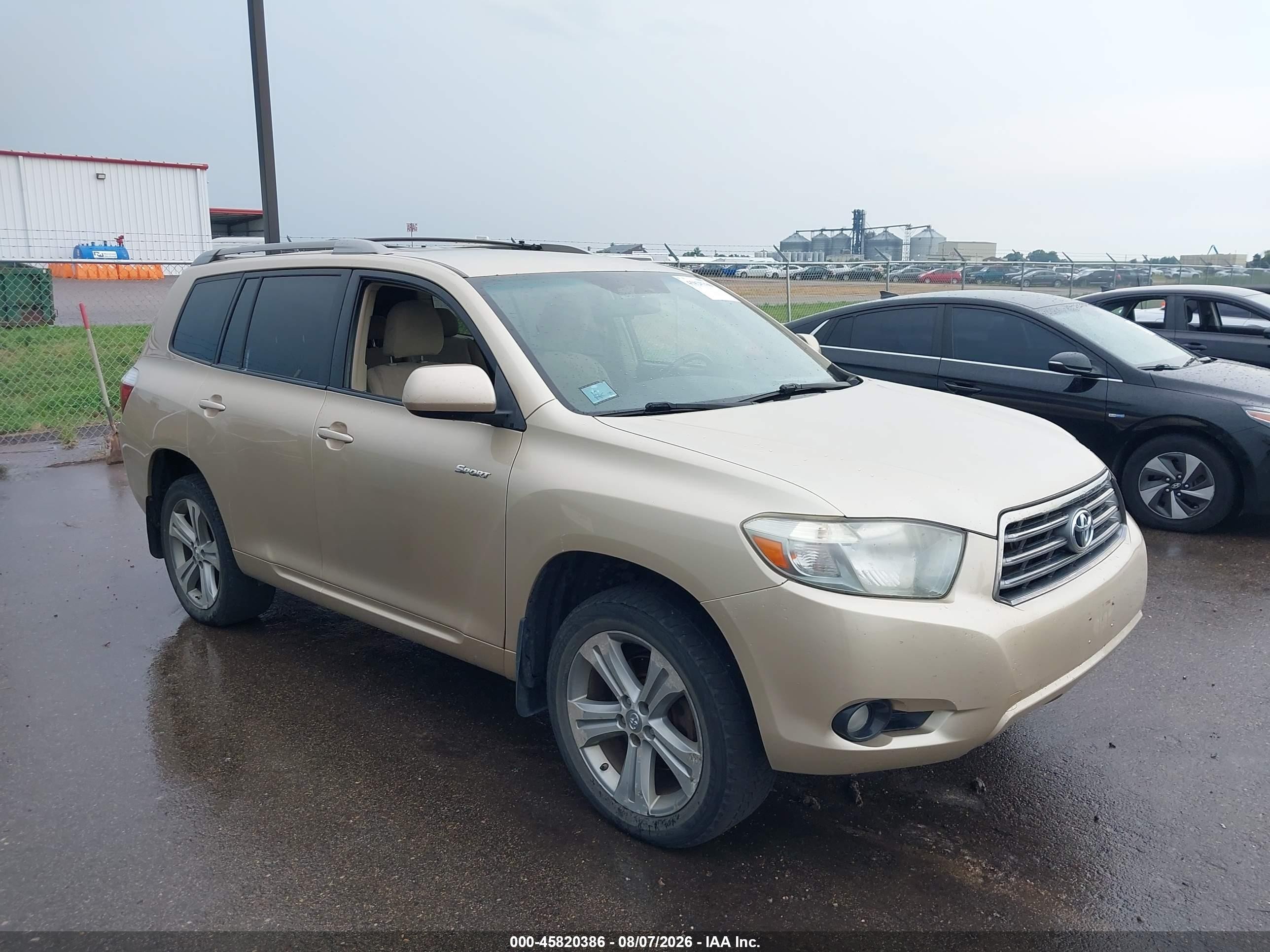 2008 Toyota Highlander Sport Gold vin: JTEES43A582094142