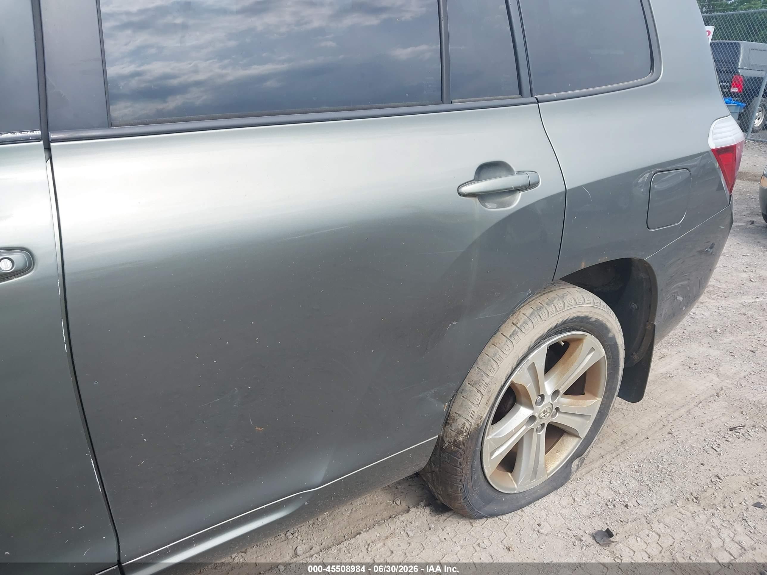 2008 Toyota Highlander Sport Green vin: JTEES43A682032765