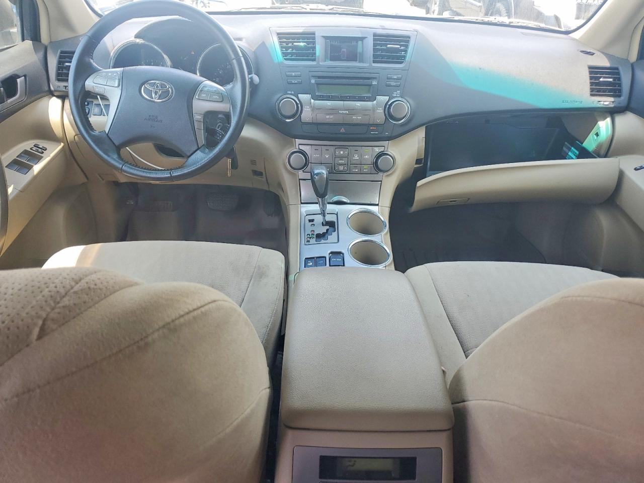 2008 Toyota Highlander Sport Beige vin: JTEES43A682047198