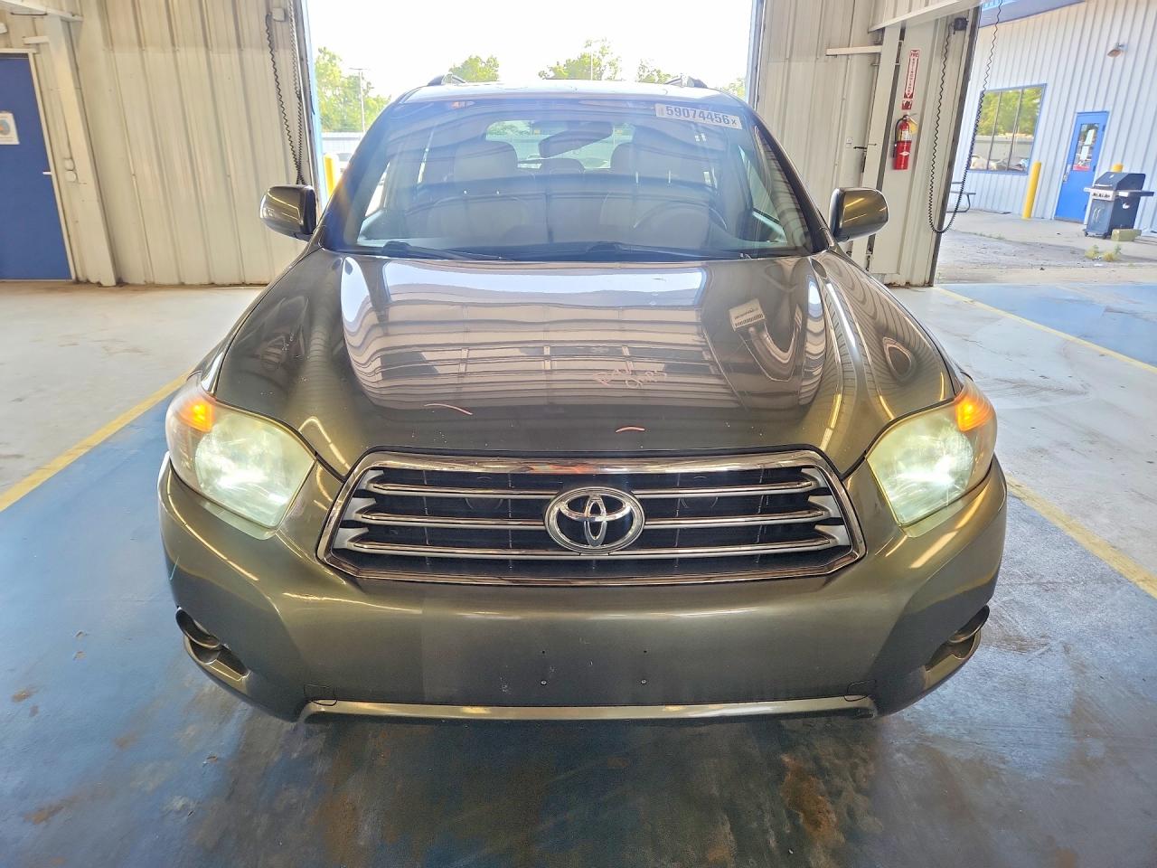 2008 Toyota Highlander Sport Серый vin: JTEES43A682088446