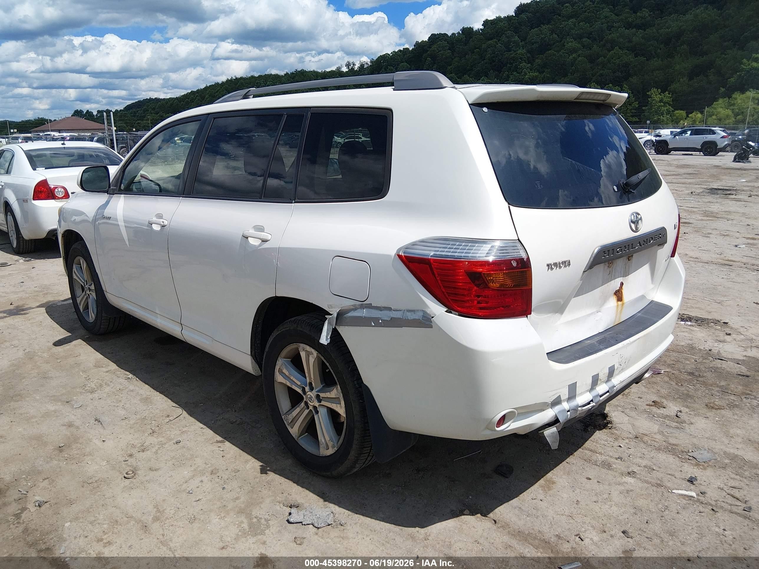 2008 Toyota Highlander Sport White vin: JTEES43A782015487
