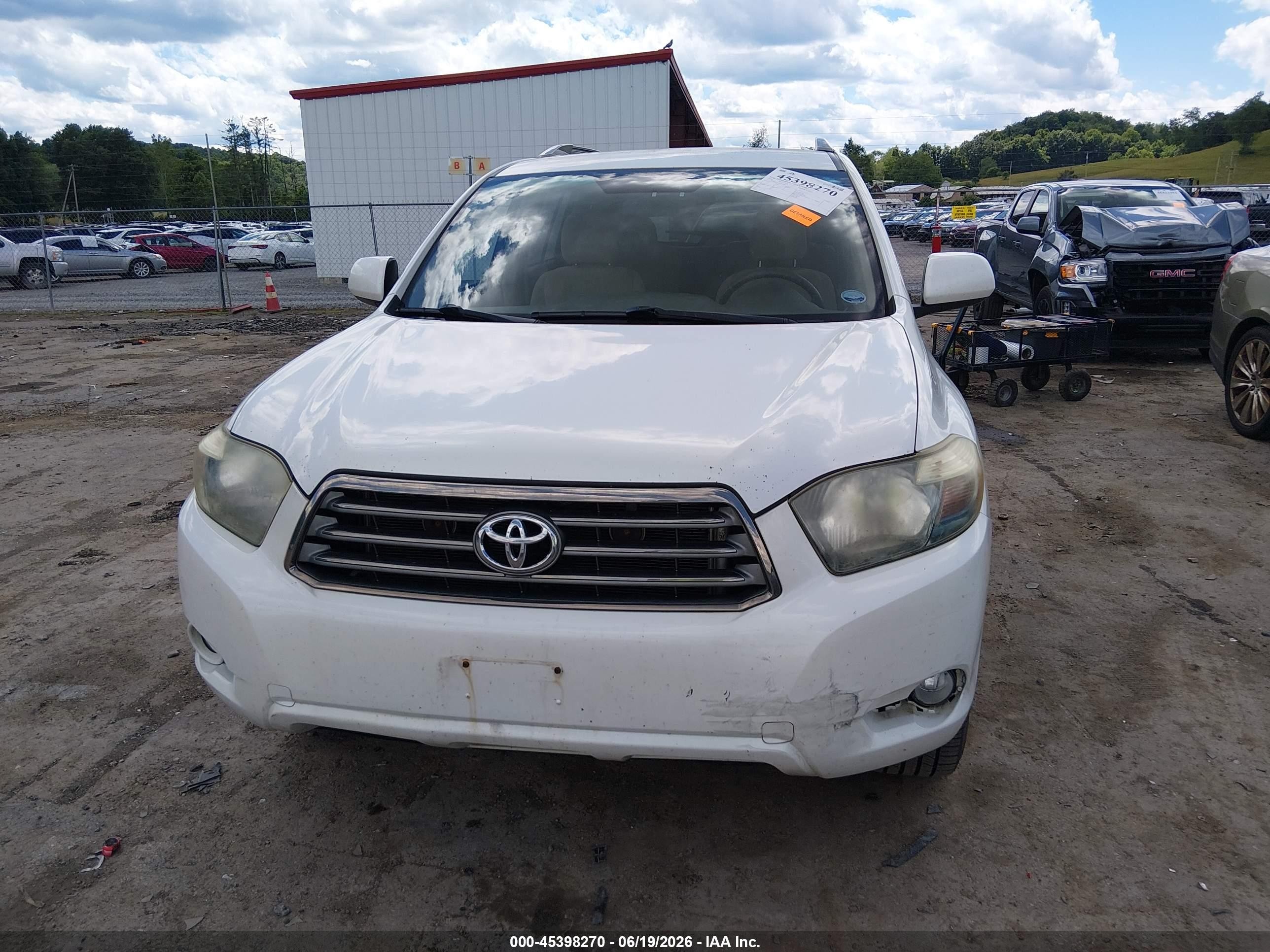 2008 Toyota Highlander Sport White vin: JTEES43A782015487
