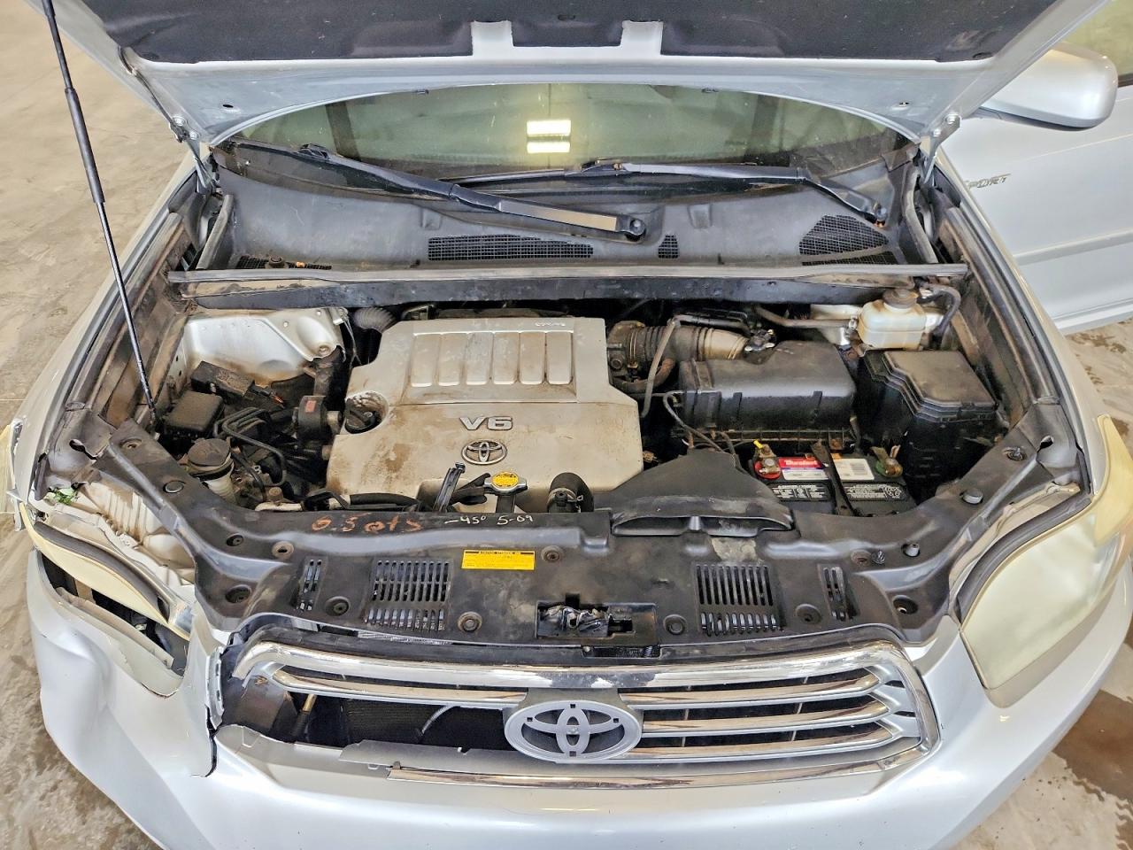 2008 Toyota Highlander Sport Silver vin: JTEES43A782101849