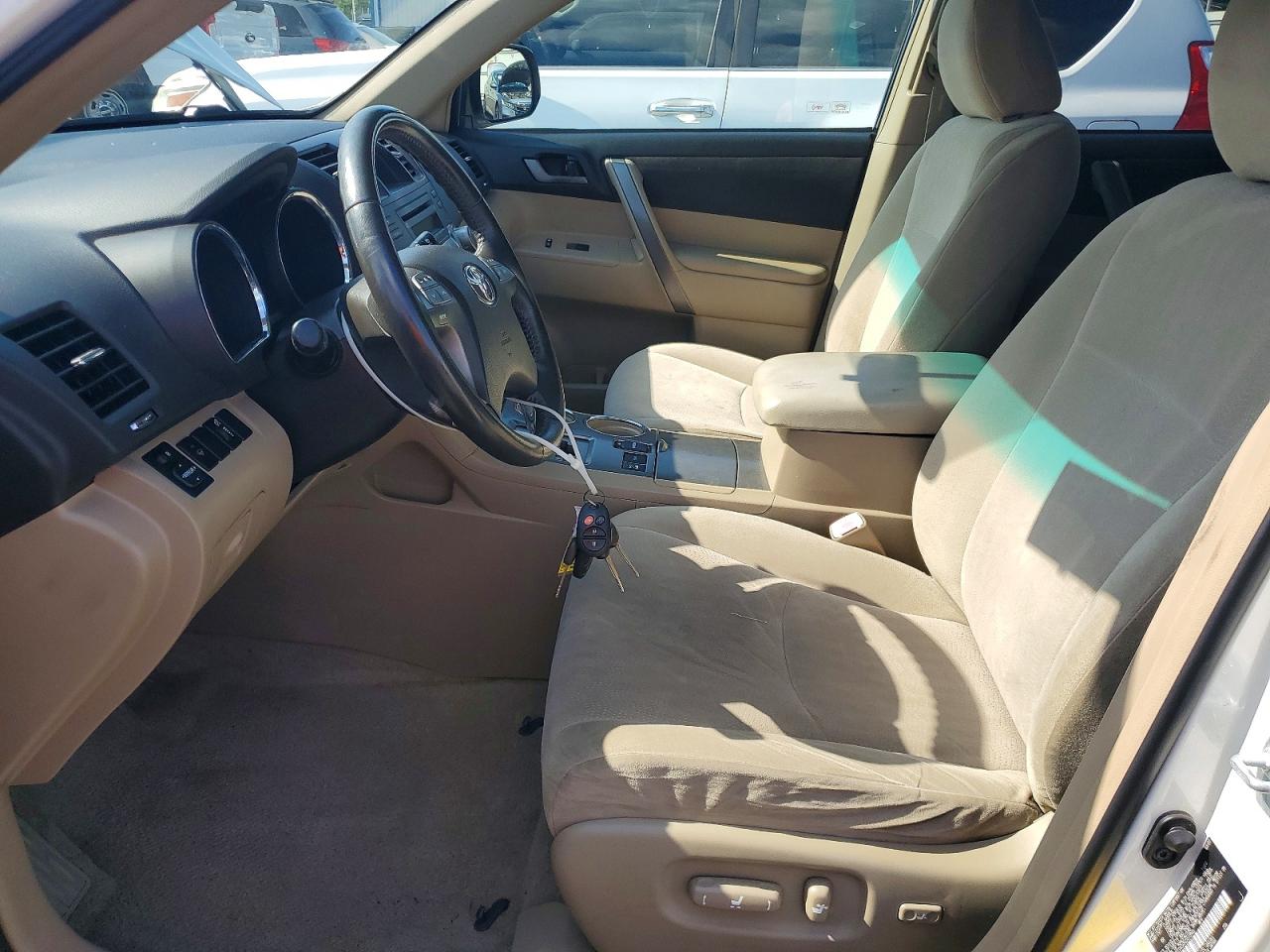 2008 Toyota Highlander Sport Белый vin: JTEES43A882010945