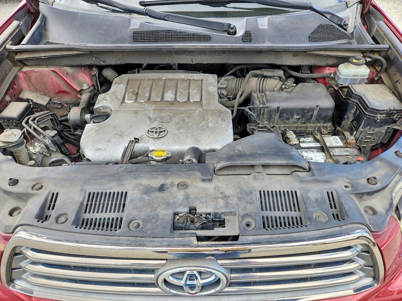 2008 Toyota Highlander Sport Red vin: JTEES43A882046571
