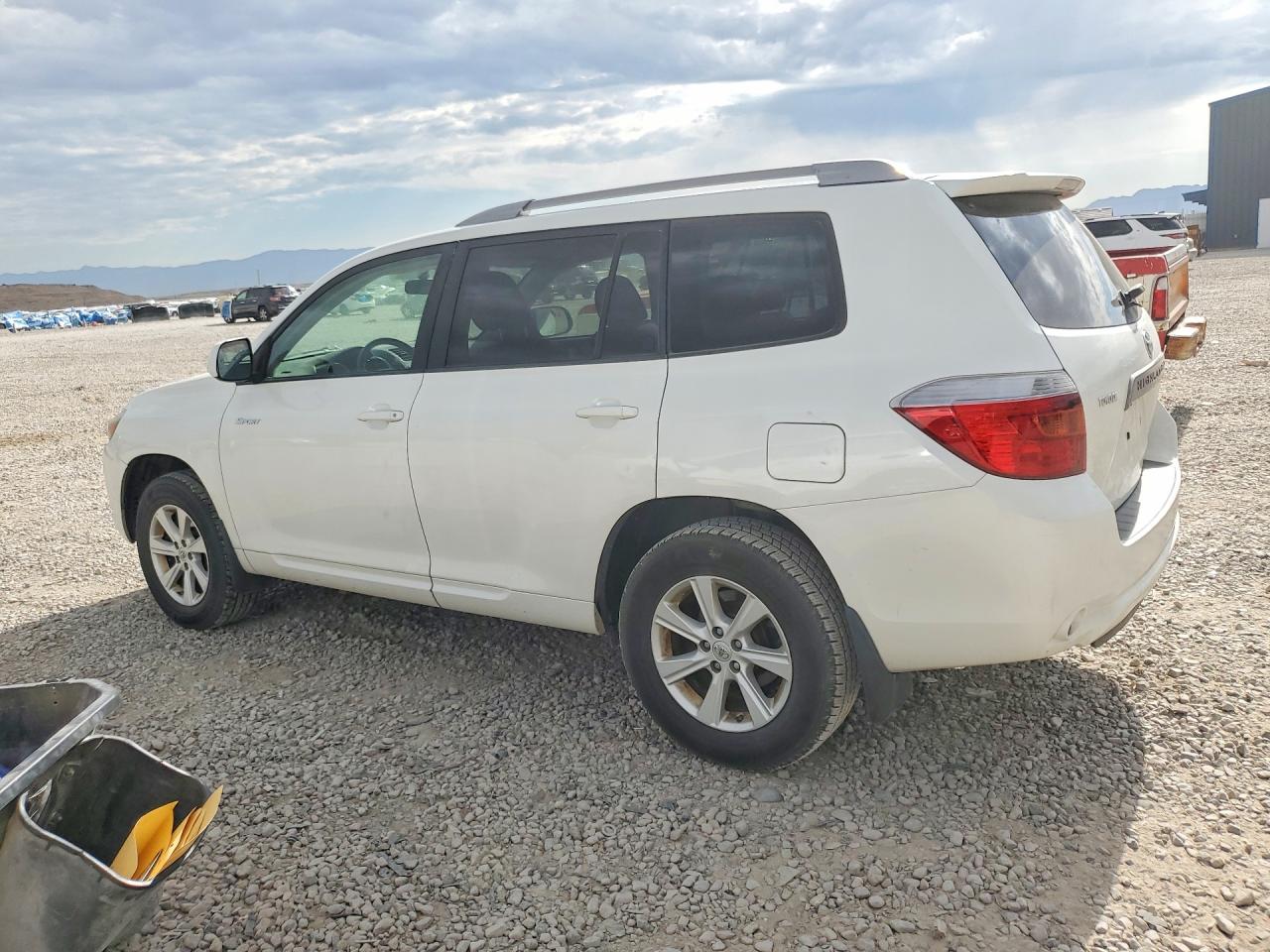 2008 Toyota Highlander Sport White vin: JTEES43A882074192