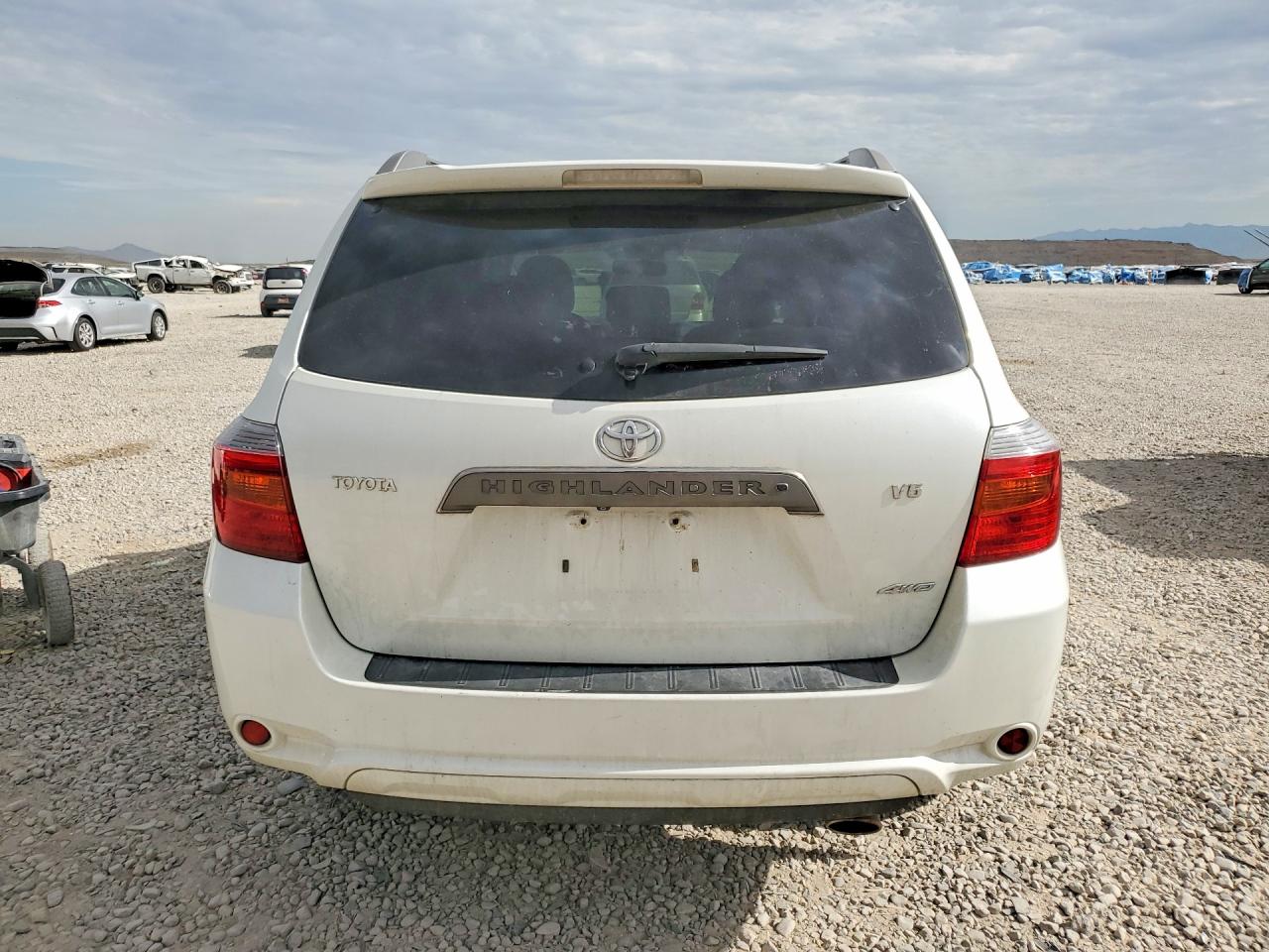 2008 Toyota Highlander Sport White vin: JTEES43A882074192