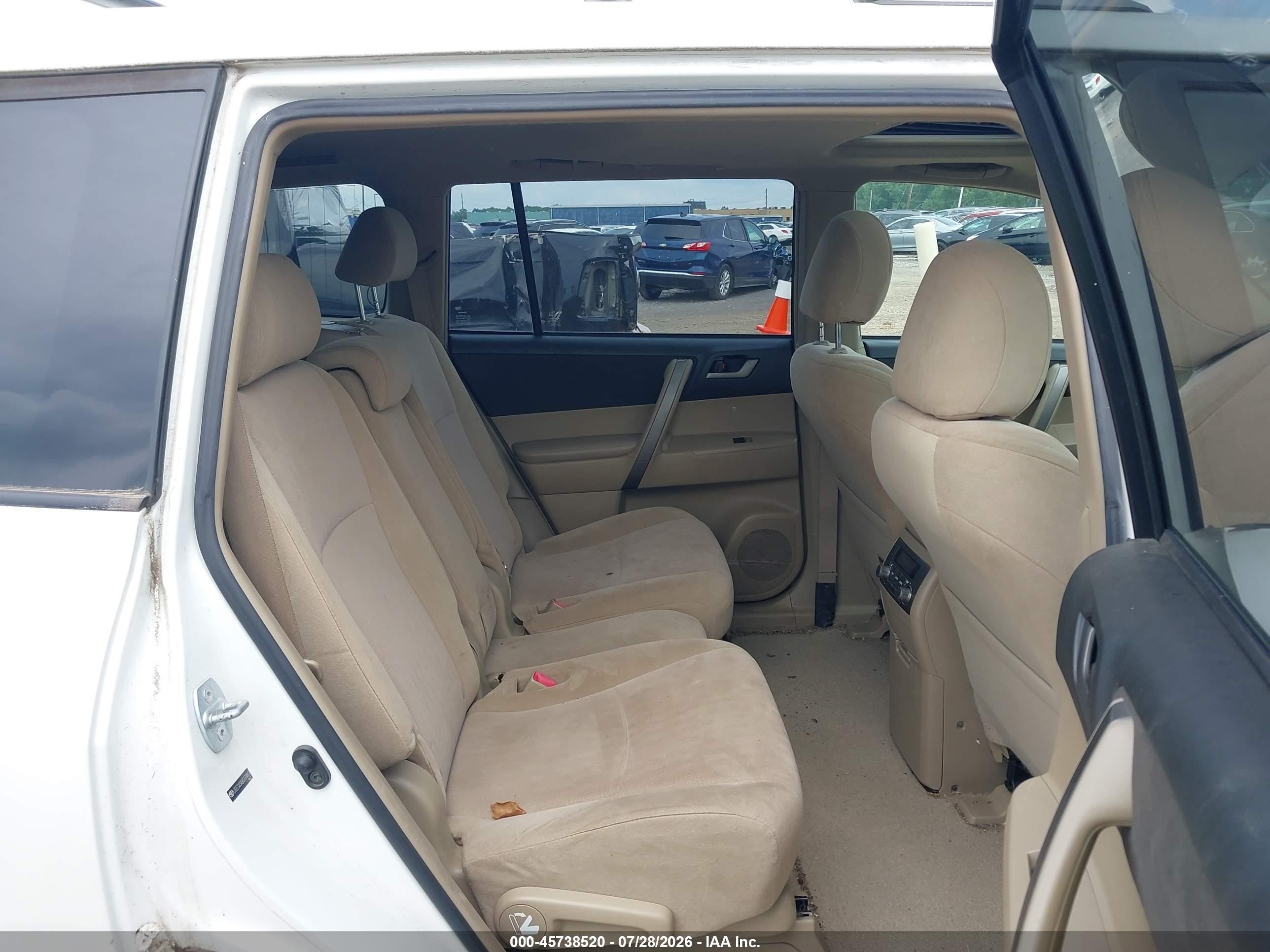 2008 Toyota Highlander Sport White vin: JTEES43A882074807