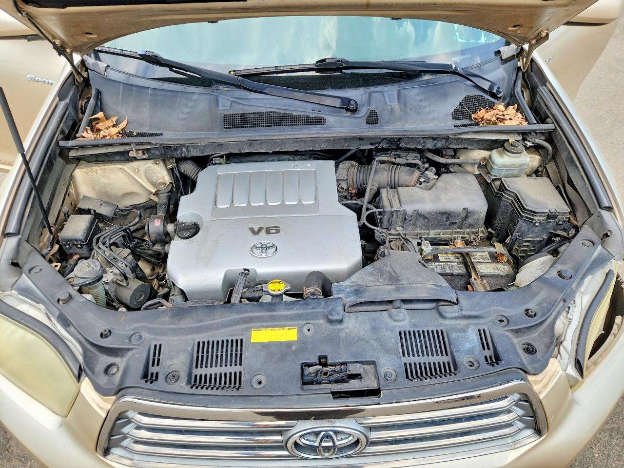 2008 Toyota Highlander Sport Золотой vin: JTEES43A982082723