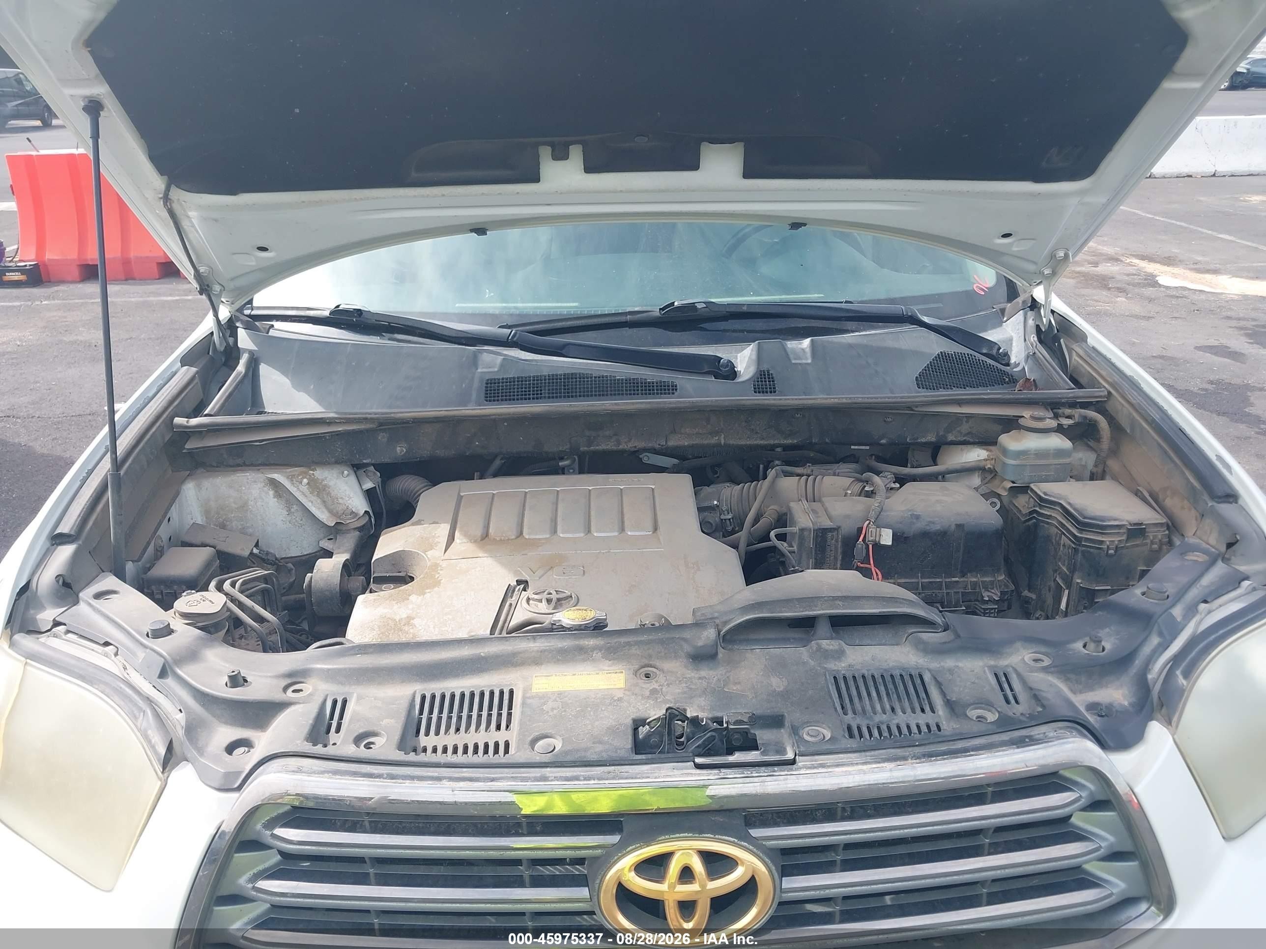 2008 Toyota Highlander Sport White vin: JTEES43A982084777