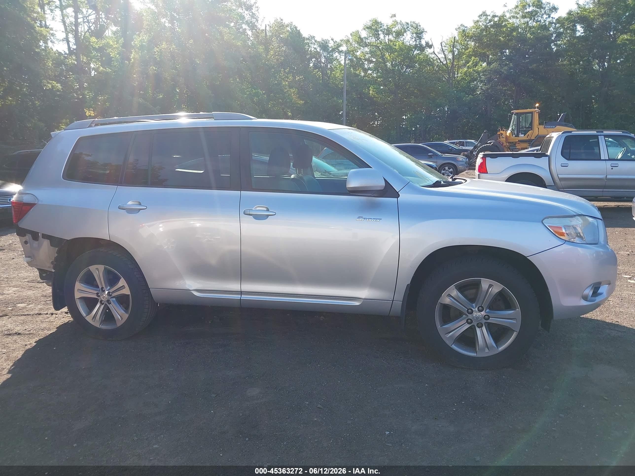 2009 Toyota Highlander Sport Silver vin: JTEES43A992133056