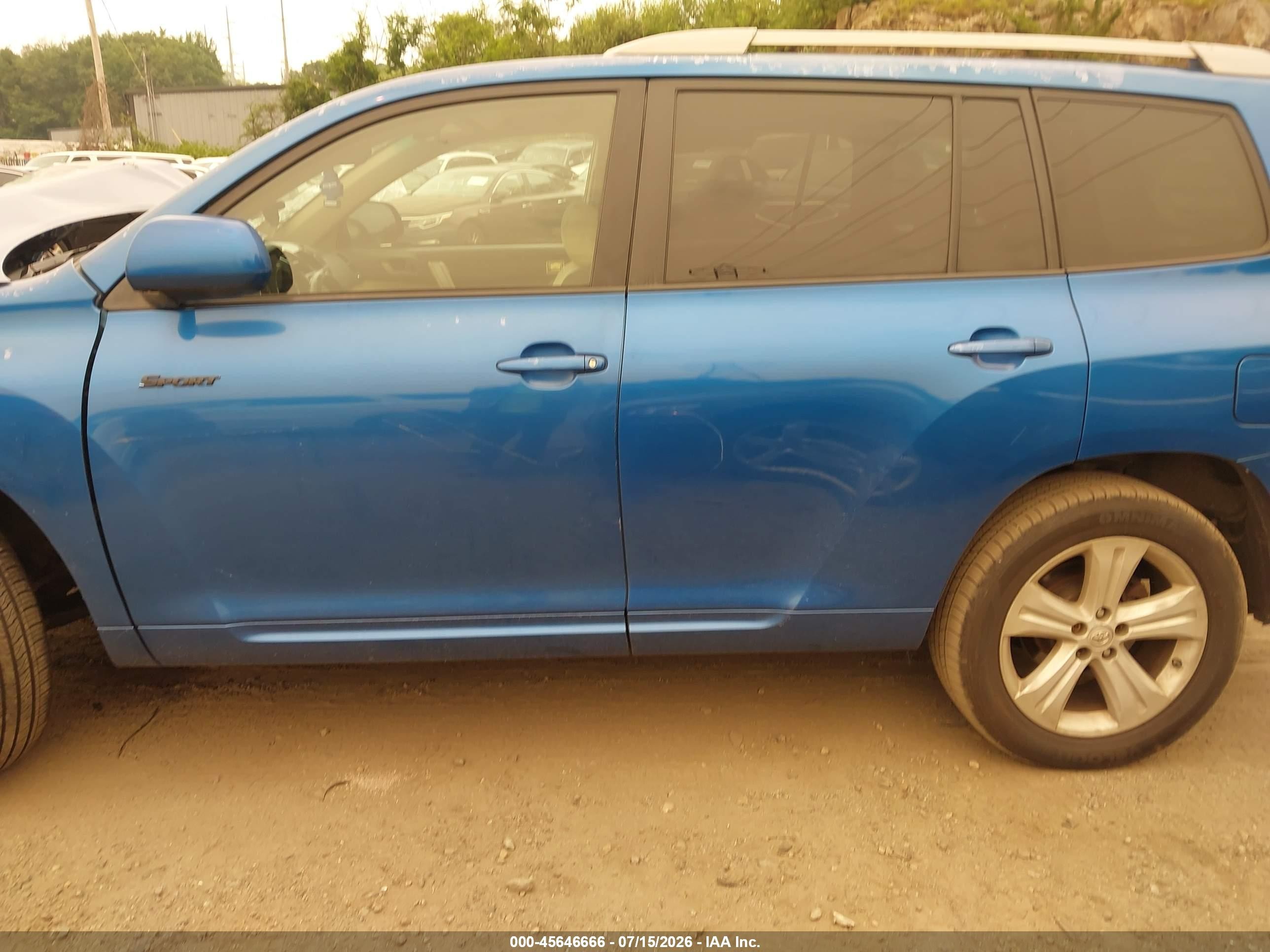 2008 Toyota Highlander Sport Blue vin: JTEES43AX82010056