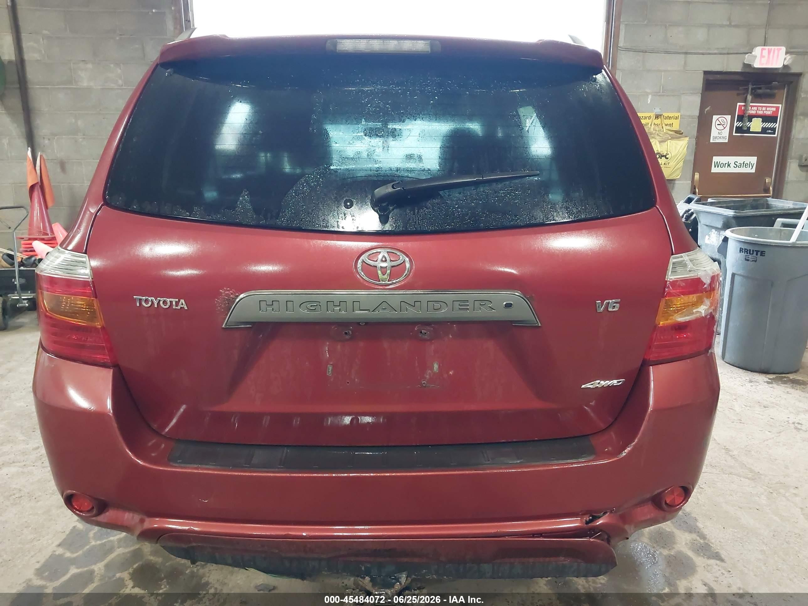 2008 Toyota Highlander Sport Red vin: JTEES43AX82083525