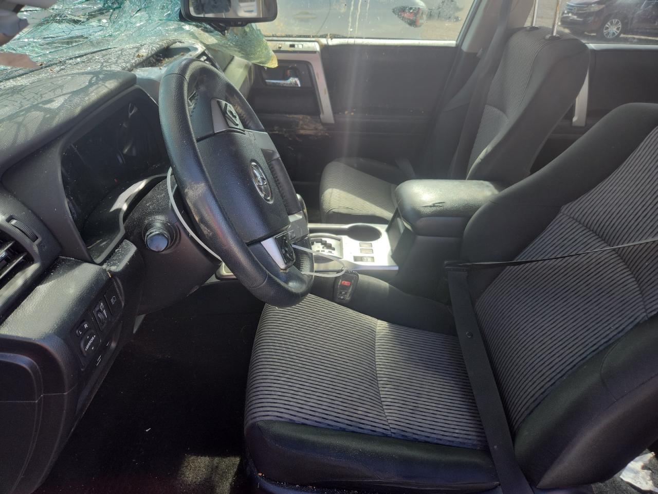 2023 Toyota 4runner Sr5 White vin: JTEEU5JR2P5294823