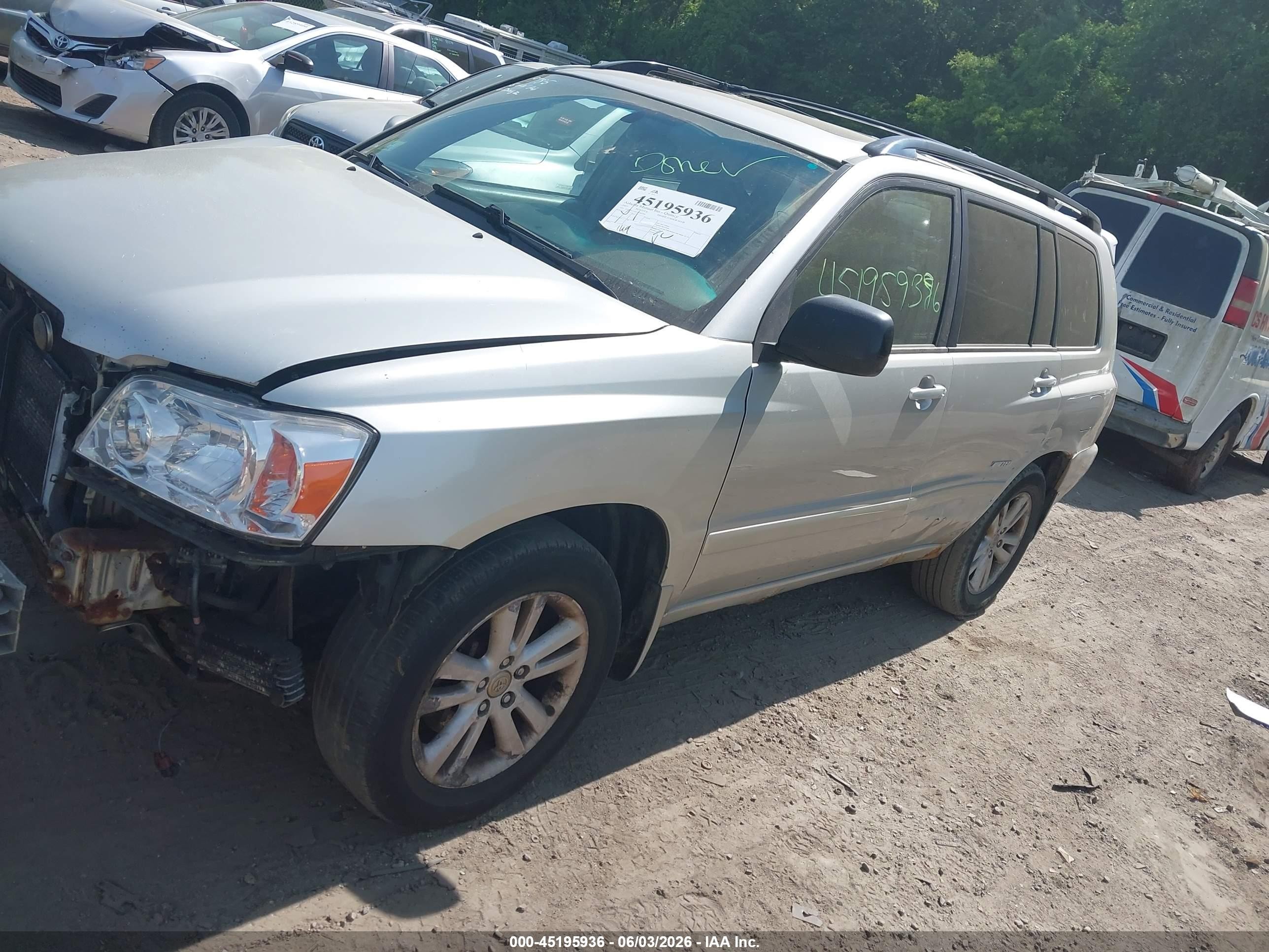 2007 Toyota Highlander Hybrid Limited V6 Silver vin: JTEEW21A170049754