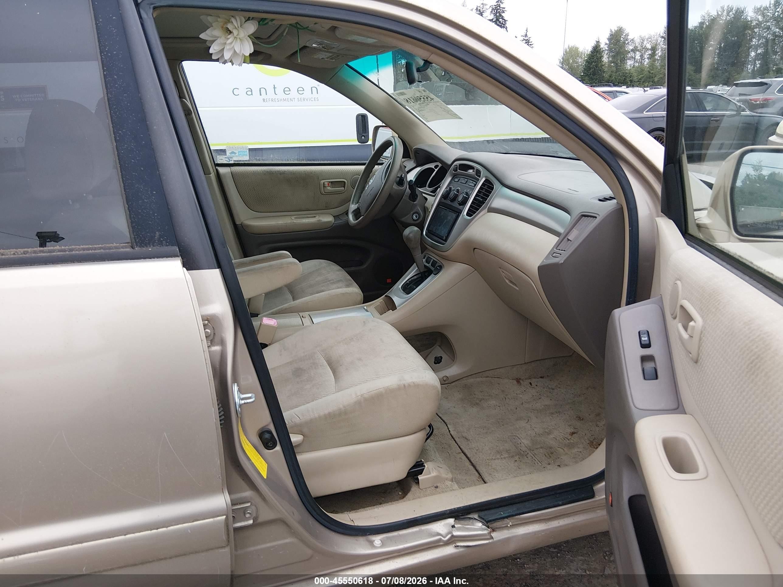 2007 Toyota Highlander Hybrid V6 Gold vin: JTEEW21A270044708