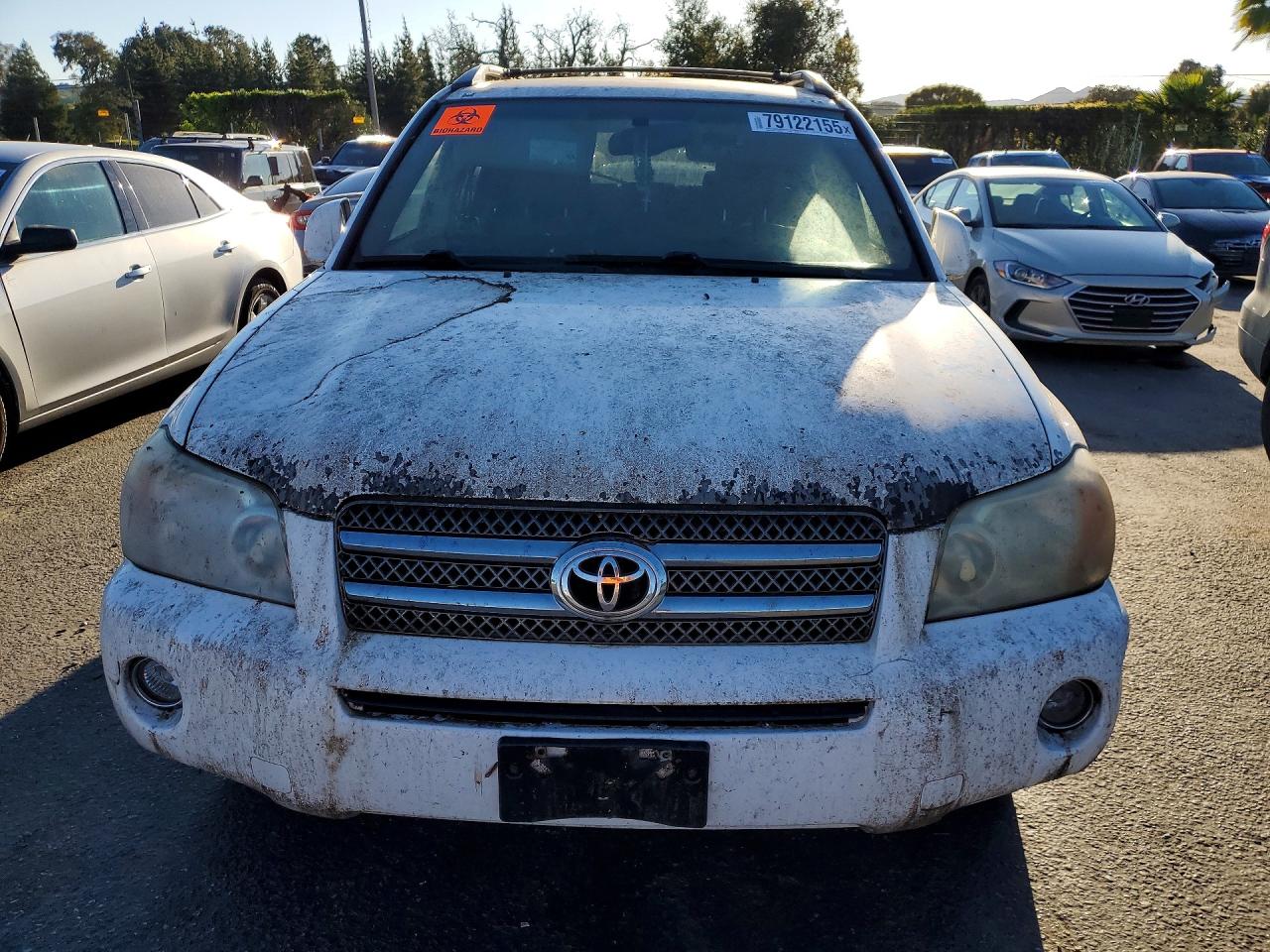 2006 Toyota Highlander Hybrid Limited White vin: JTEEW21A460029755