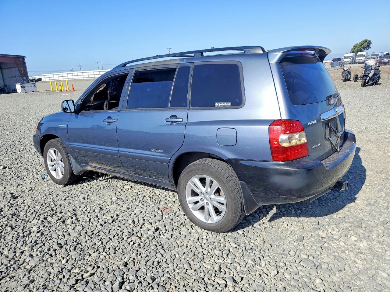 2006 Toyota Highlander Hybrid Blue vin: JTEEW21A760030902