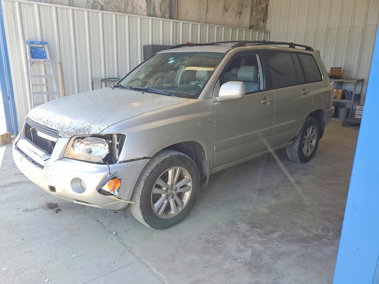 2006 Toyota Highlander Hybrid Silver vin: JTEEW21A860007564