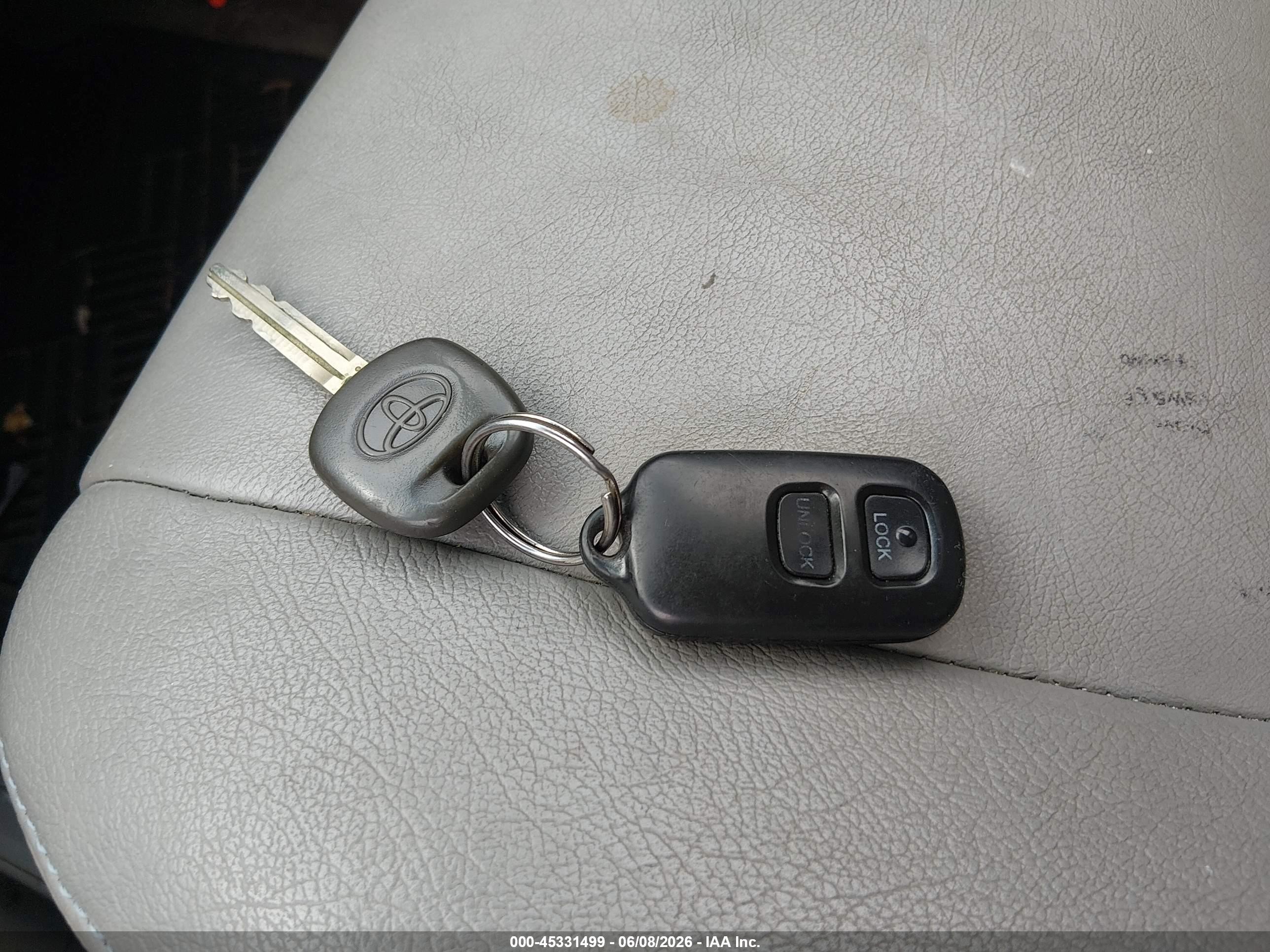 2006 Toyota Highlander Hybrid V6 Серый vin: JTEEW21A860011615