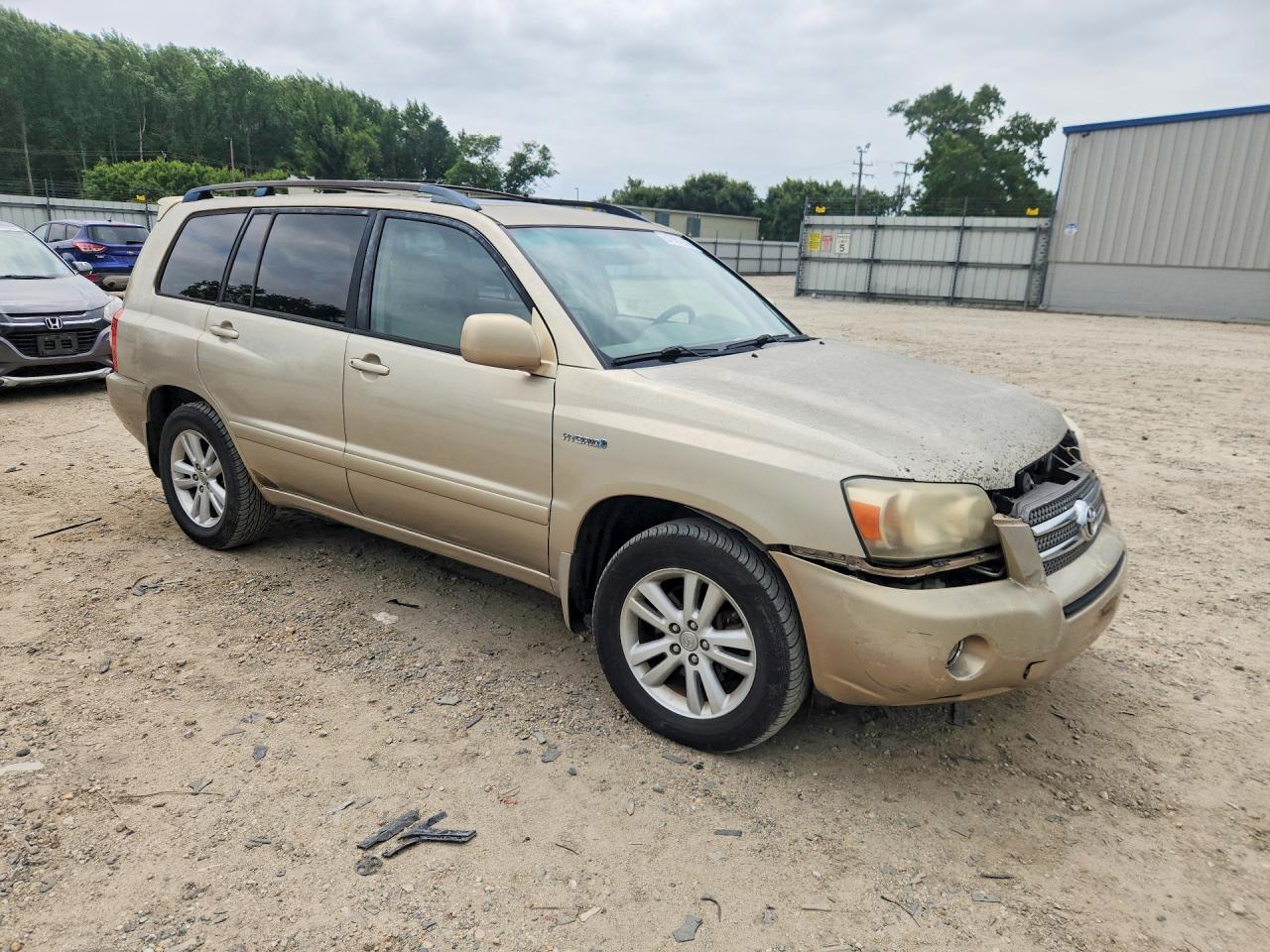 2006 Toyota Highlander Hybrid Tan vin: JTEEW21AX60017867