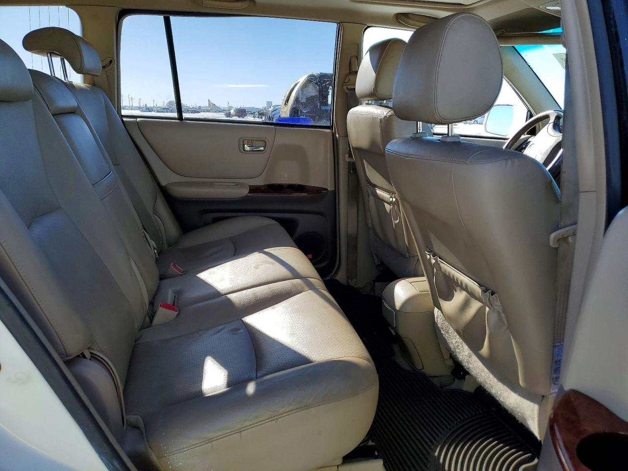 2007 Toyota Highlander Hybrid White vin: JTEEW21AX70046691