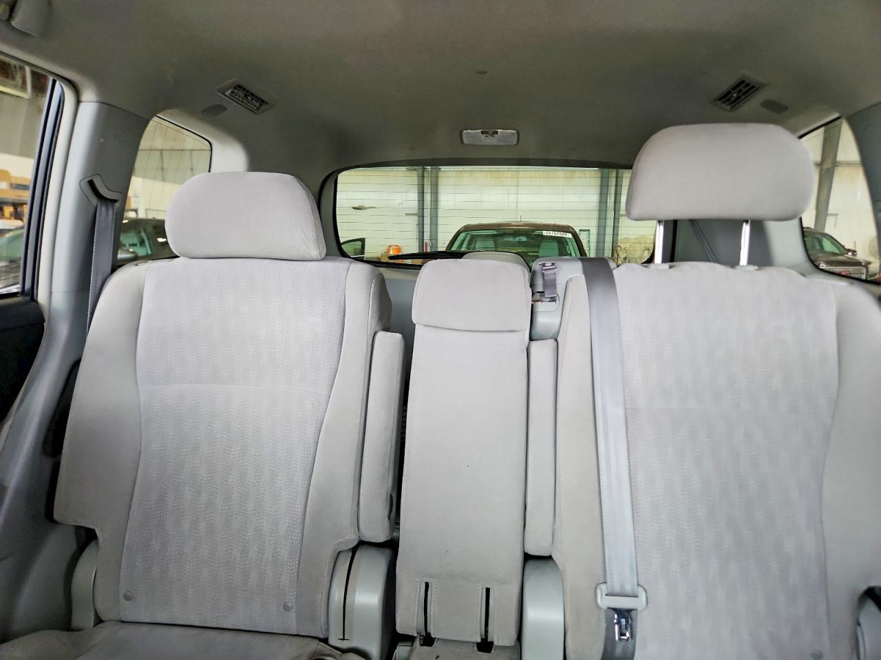 2008 Toyota Highlander Hybrid Gray vin: JTEEW41A282006185