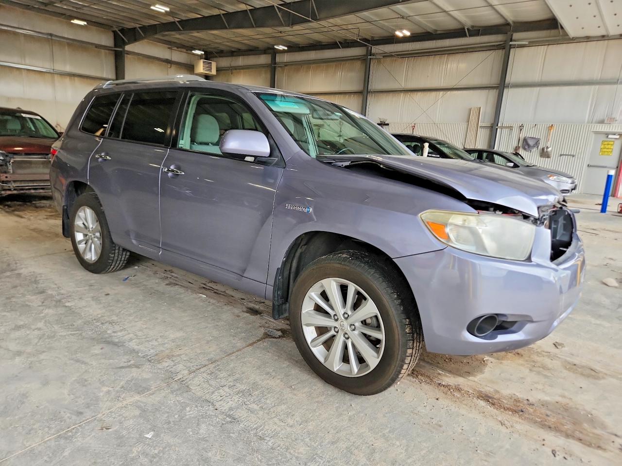 2008 Toyota Highlander Hybrid Gray vin: JTEEW41A282006185