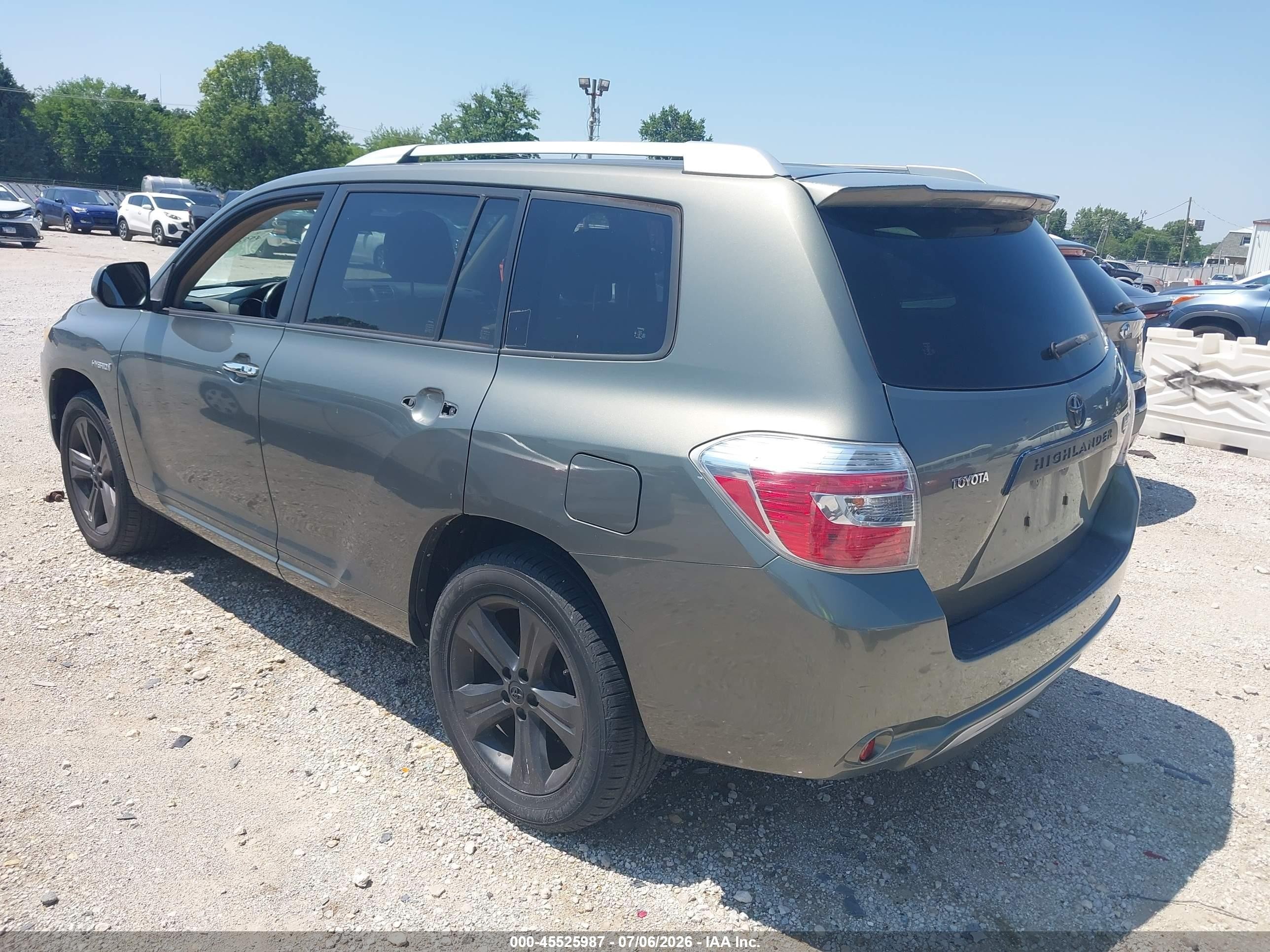 2008 Toyota Highlander Hybrid   Green vin: JTEEW41A382010195
