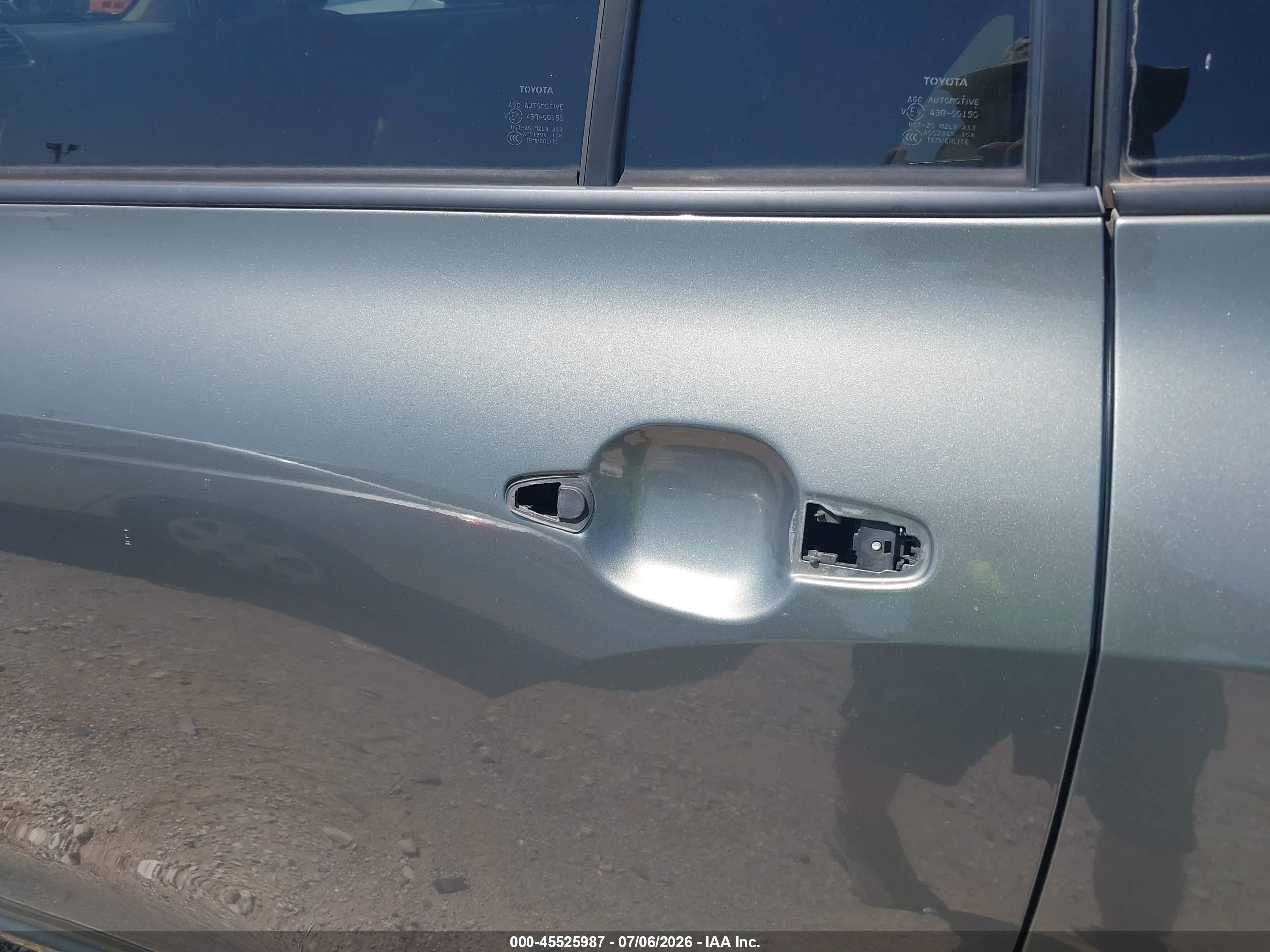 2008 Toyota Highlander Hybrid   Green vin: JTEEW41A382010195