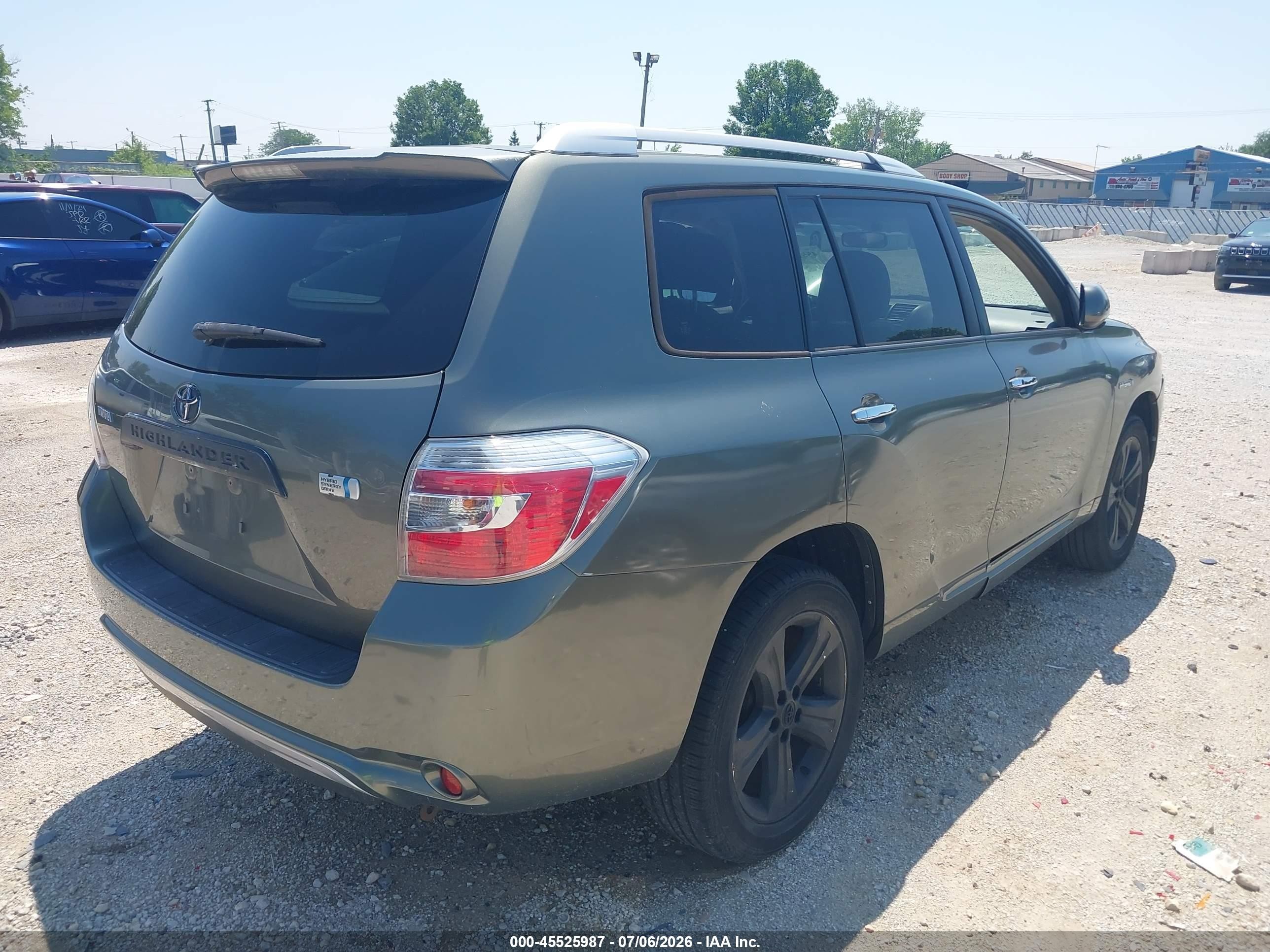 2008 Toyota Highlander Hybrid   Green vin: JTEEW41A382010195