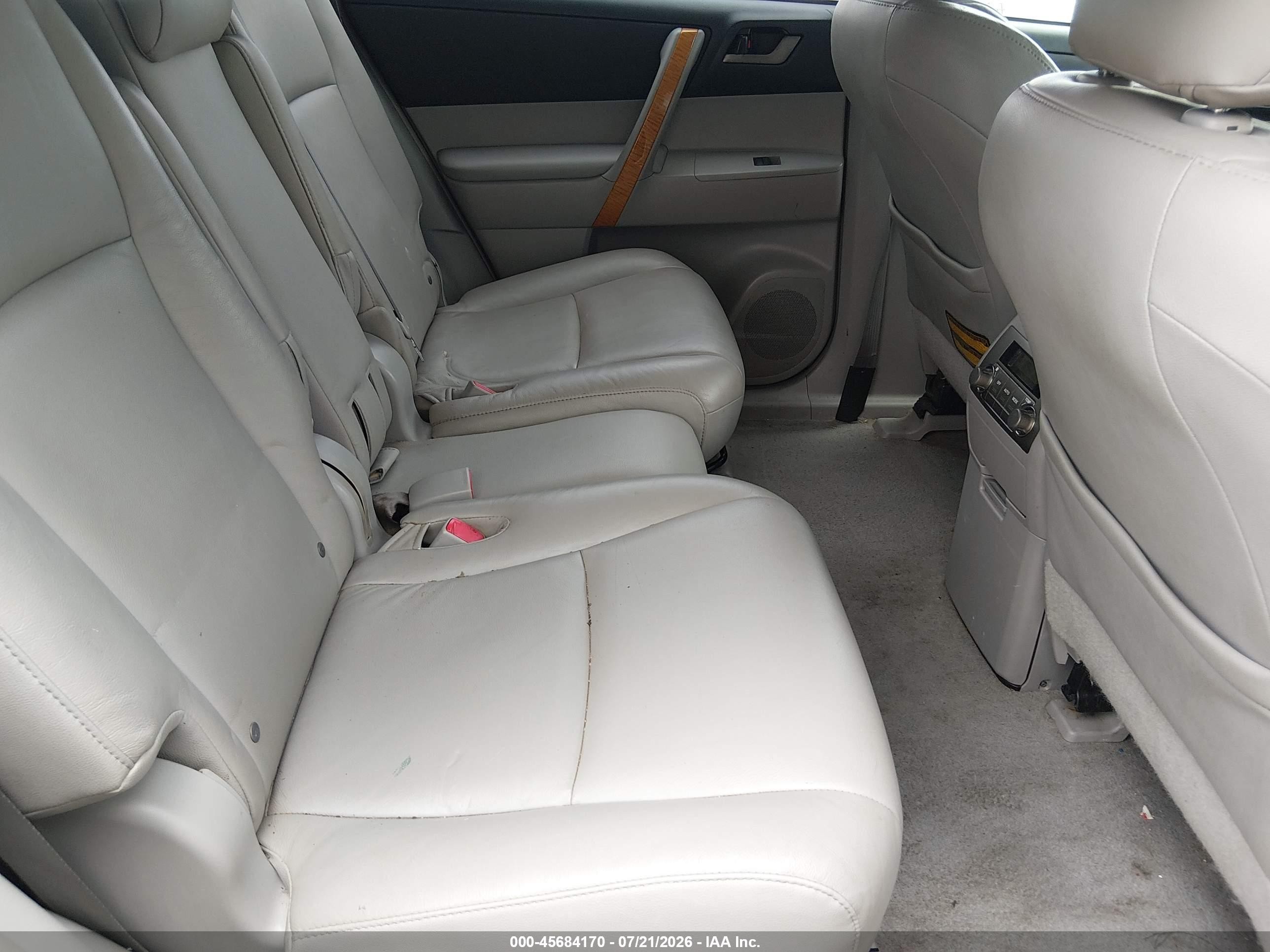 2008 Toyota Highlander Hybrid   Green vin: JTEEW41A382016871