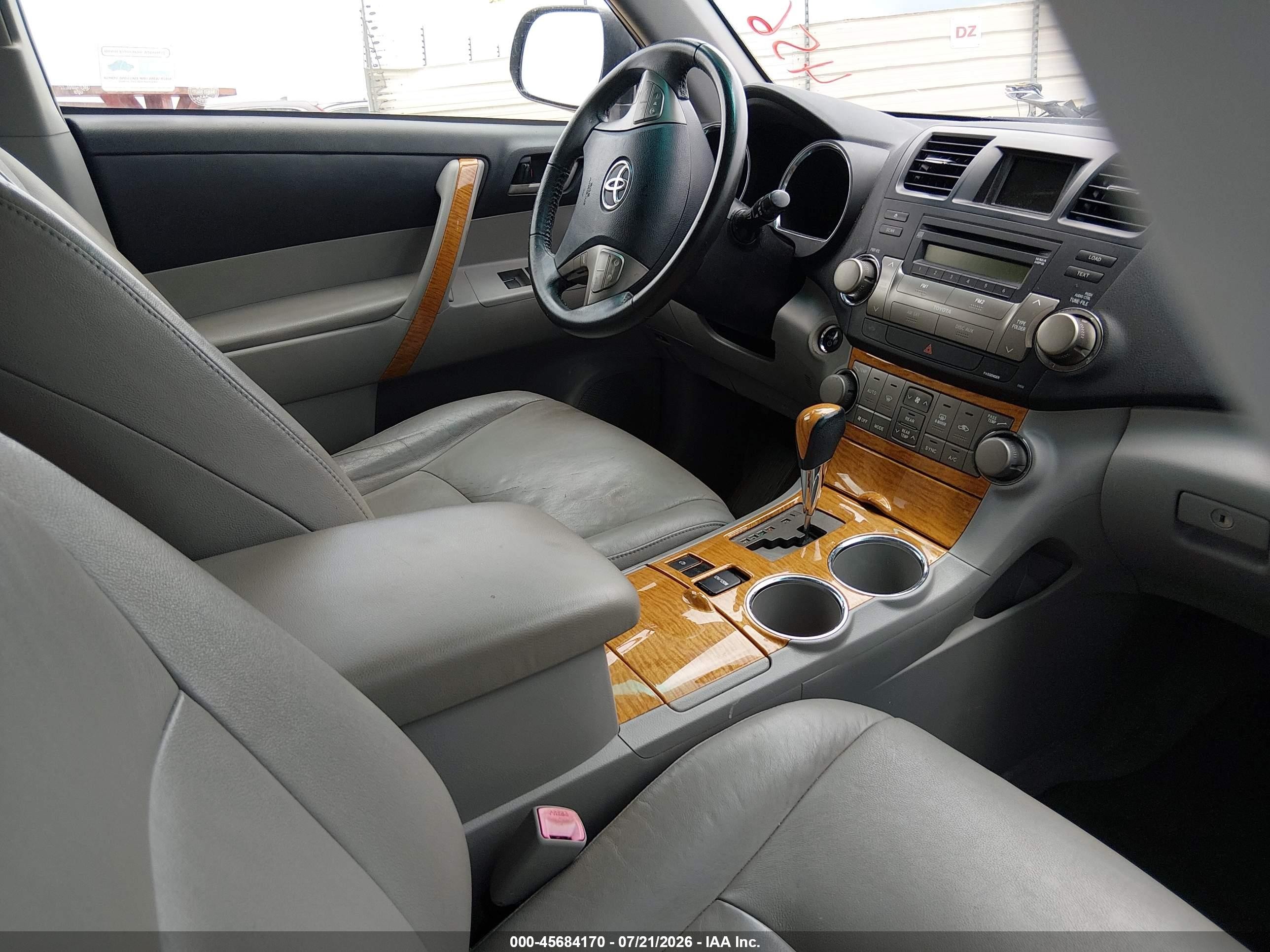 2008 Toyota Highlander Hybrid   Green vin: JTEEW41A382016871