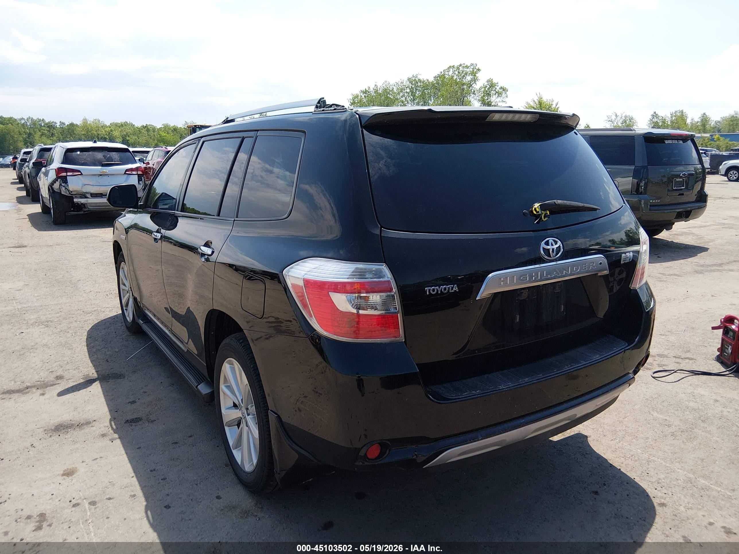 2008 Toyota Highlander Hybrid   Черный vin: JTEEW41A882021466