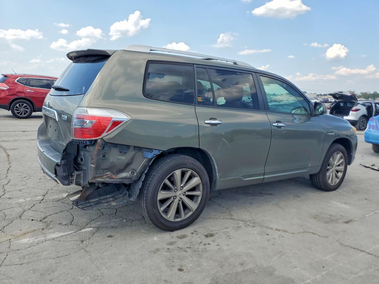 2008 Toyota Highlander Hybrid Gray vin: JTEEW41A982012064