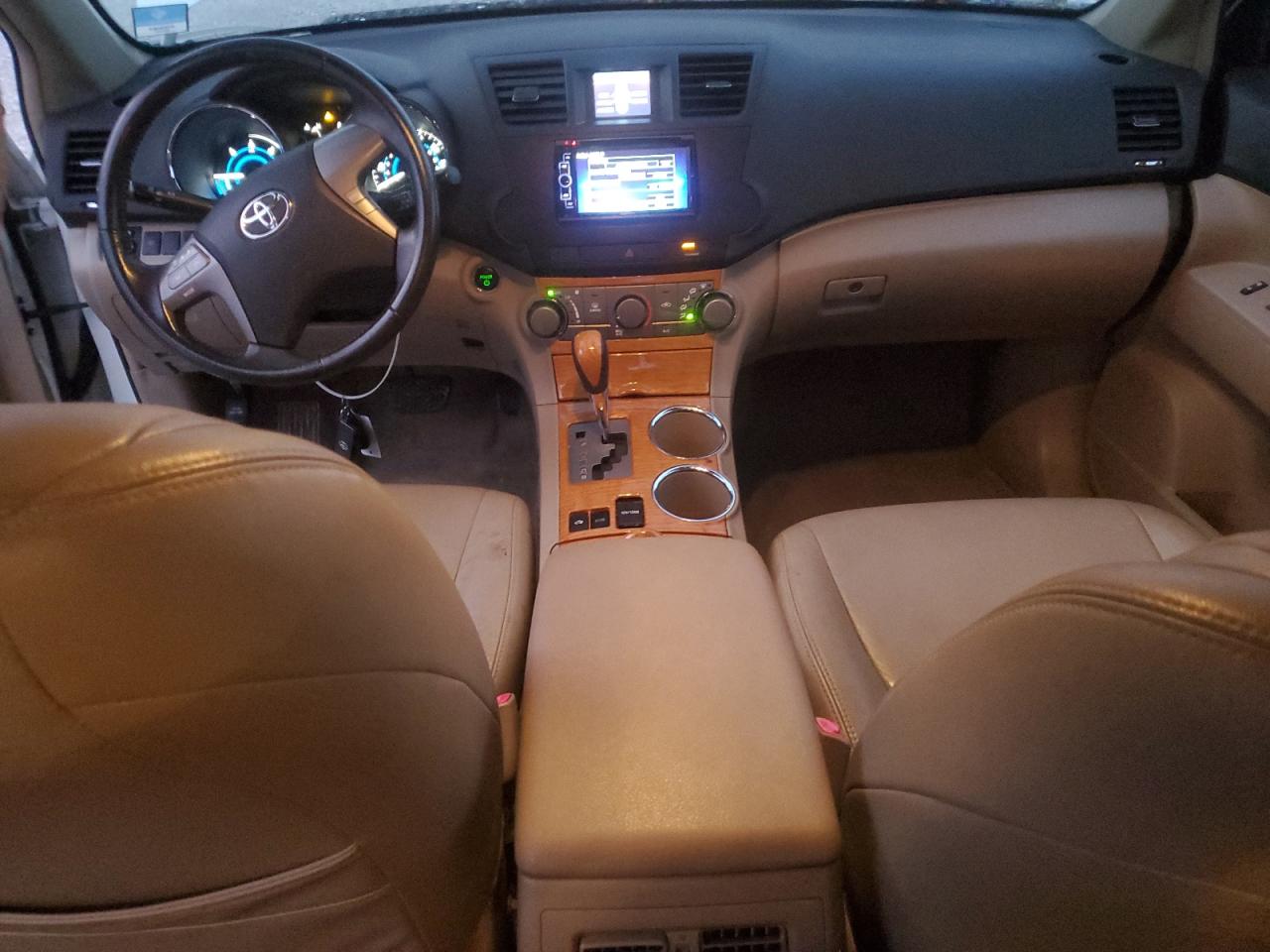 2009 Toyota Highlander Hybrid White vin: JTEEW41A992032106