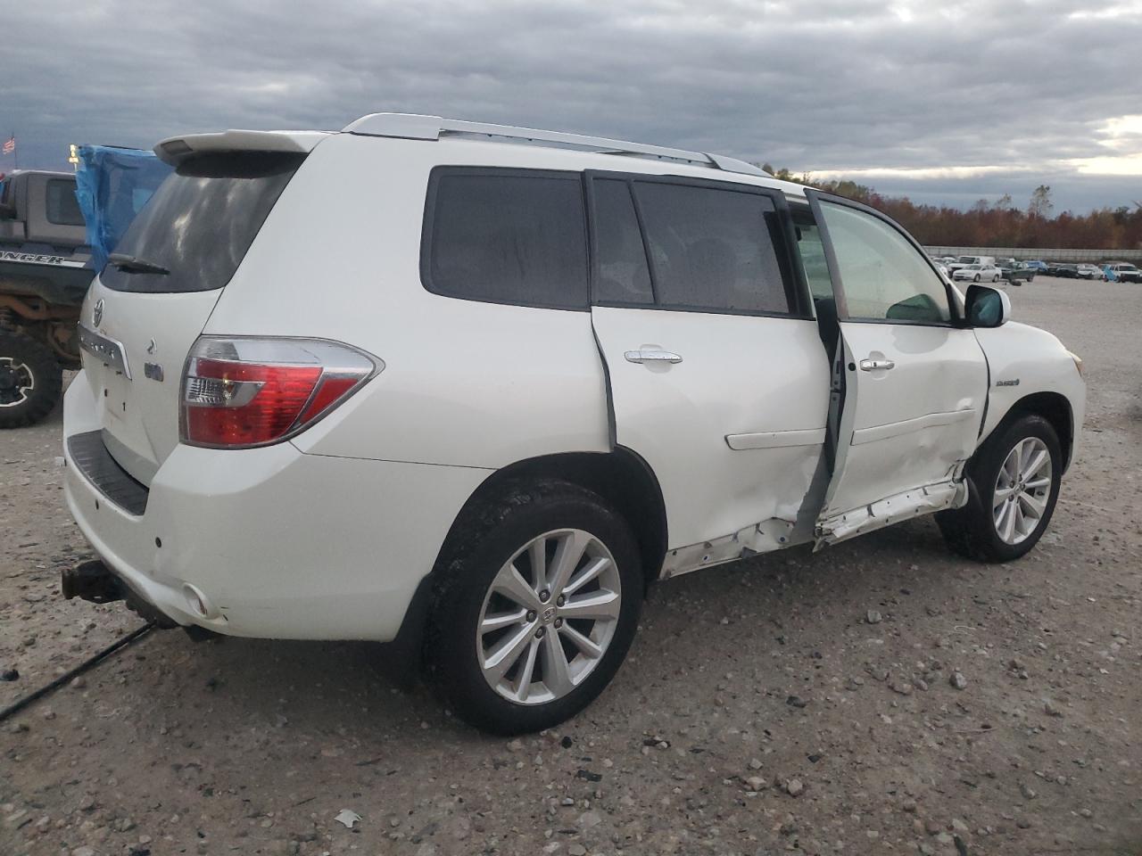 2009 Toyota Highlander Hybrid White vin: JTEEW41A992032106