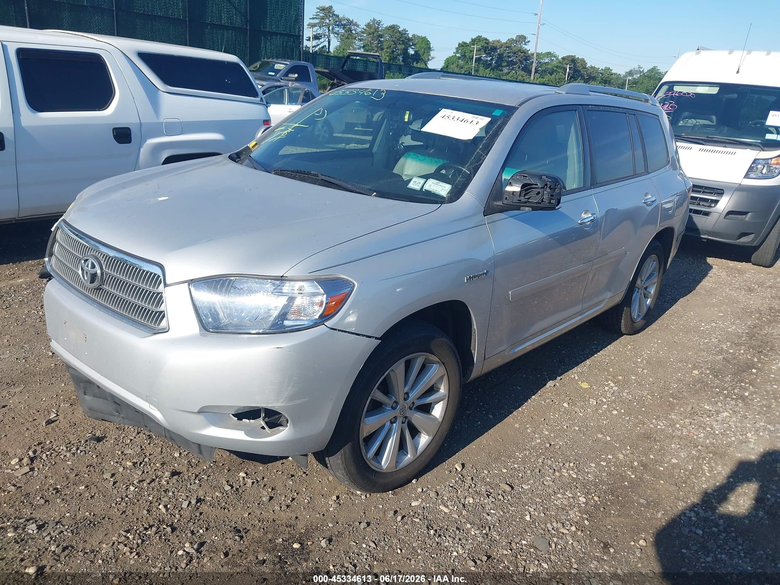 2008 Toyota Highlander Hybrid   Gray vin: JTEEW41AX82011313