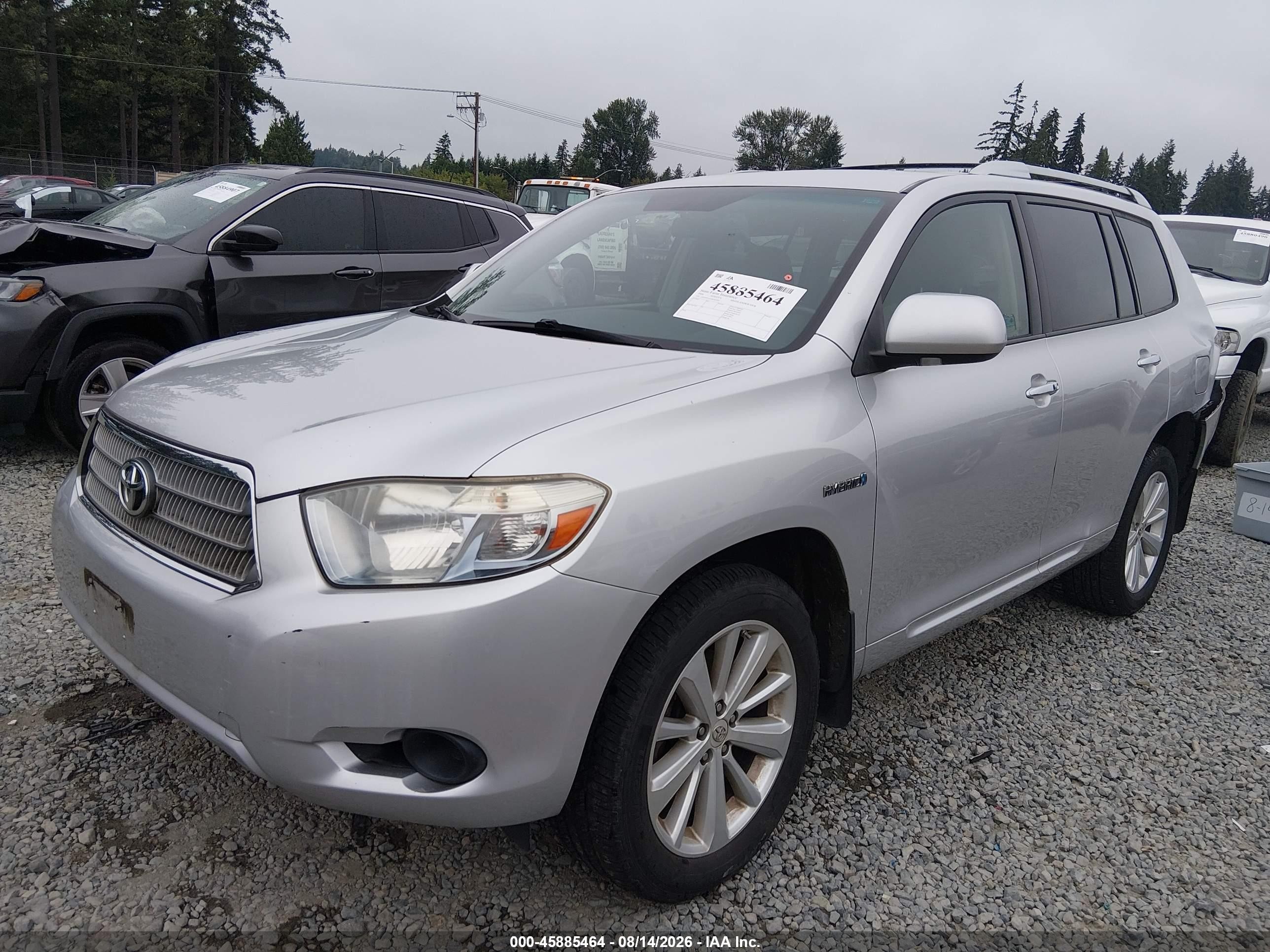 2008 Toyota Highlander Hybrid   Silver vin: JTEEW41AX82021842