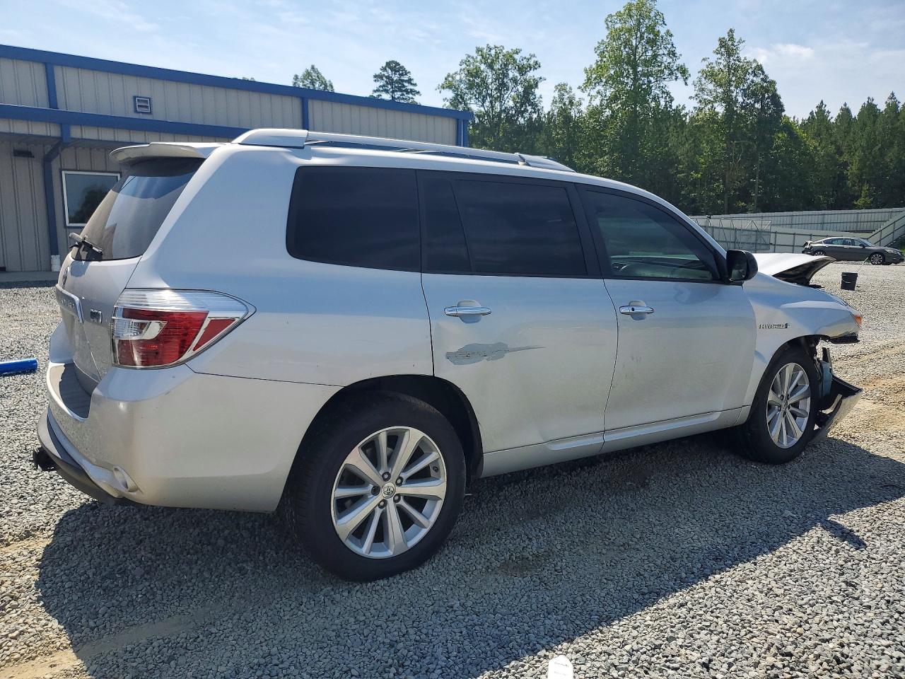 2008 Toyota Highlander Hybrid Limited Silver vin: JTEEW44A082015947