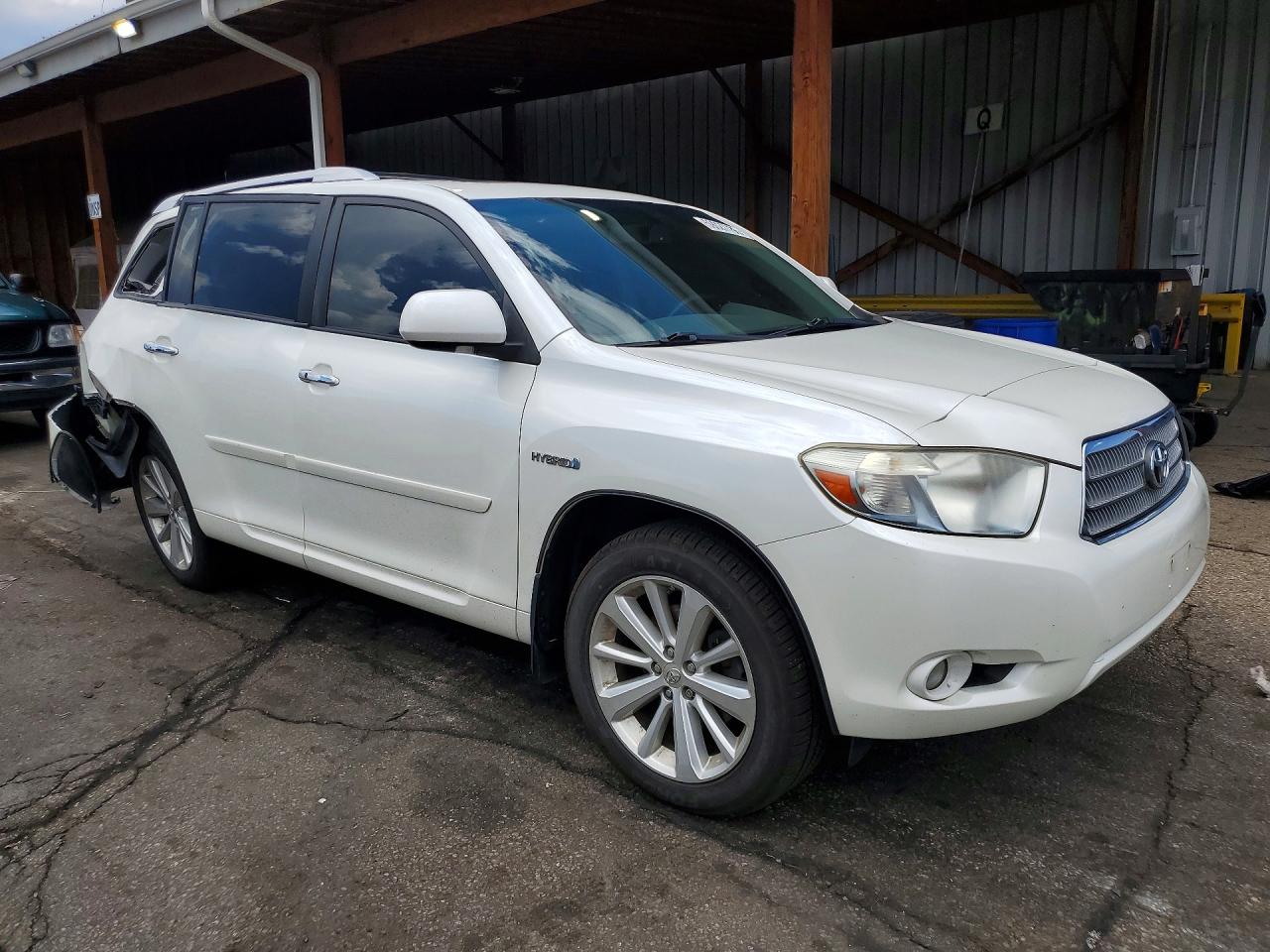2008 Toyota Highlander Hybrid Limited White vin: JTEEW44A082018184