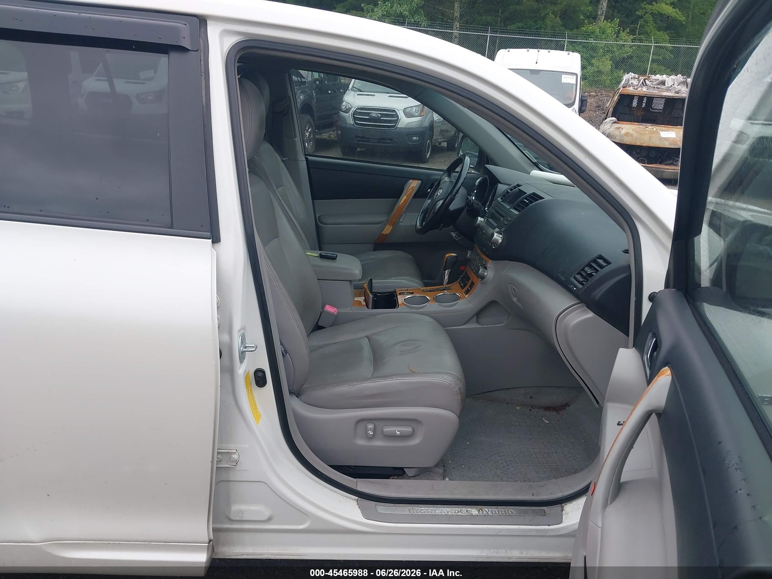 2009 Toyota Highlander Hybrid Limited White vin: JTEEW44A092035407
