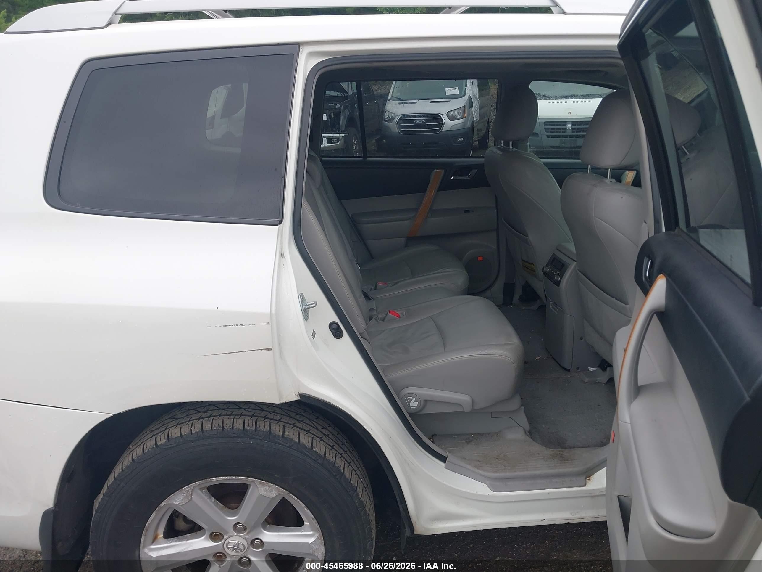 2009 Toyota Highlander Hybrid Limited White vin: JTEEW44A092035407