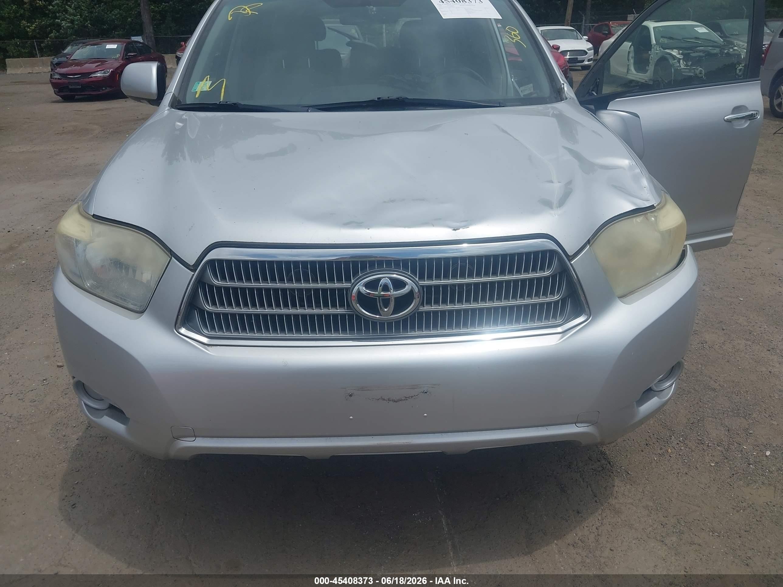 2008 Toyota Highlander Hybrid Limited Silver vin: JTEEW44A182000535