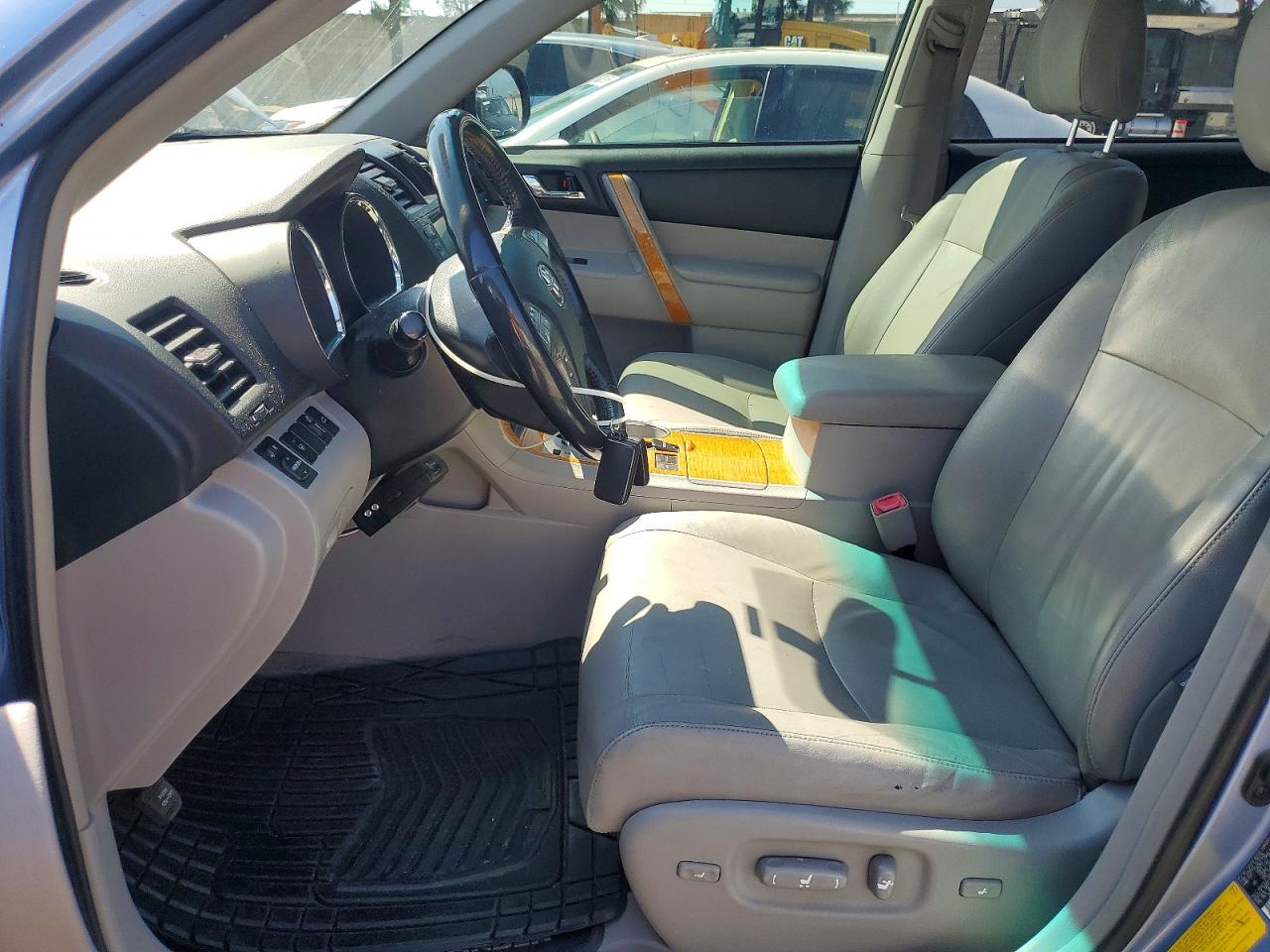 2008 Toyota Highlander Hybrid Limited Blue vin: JTEEW44A182017206