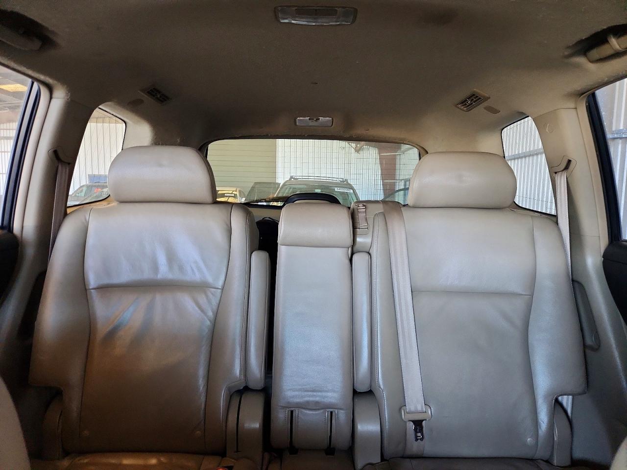 2008 Toyota Highlander Hybrid Limited Silver vin: JTEEW44A182024902