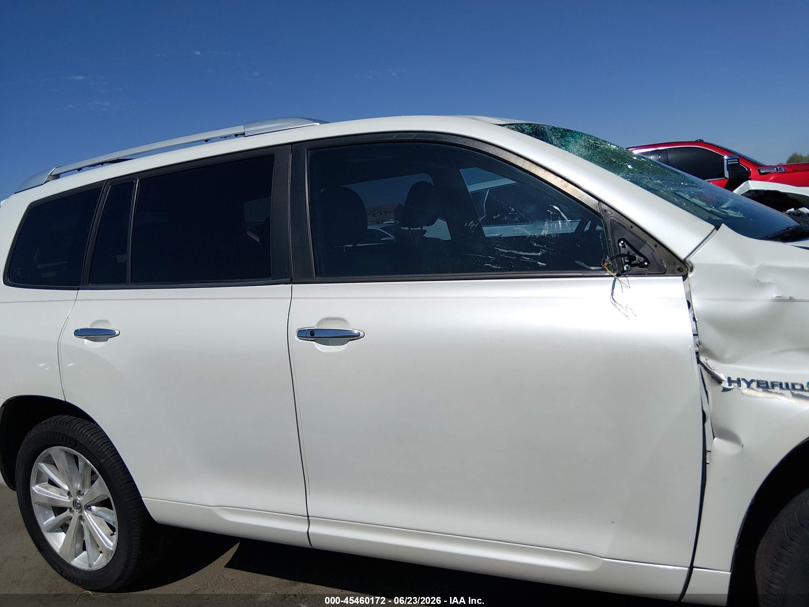 2008 Toyota Highlander Hybrid Limited White vin: JTEEW44A282006375