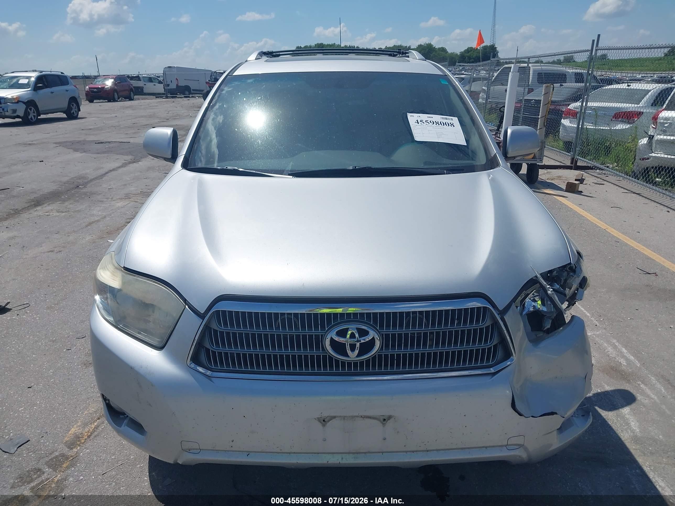 2008 Toyota Highlander Hybrid Limited Silver vin: JTEEW44A282010927