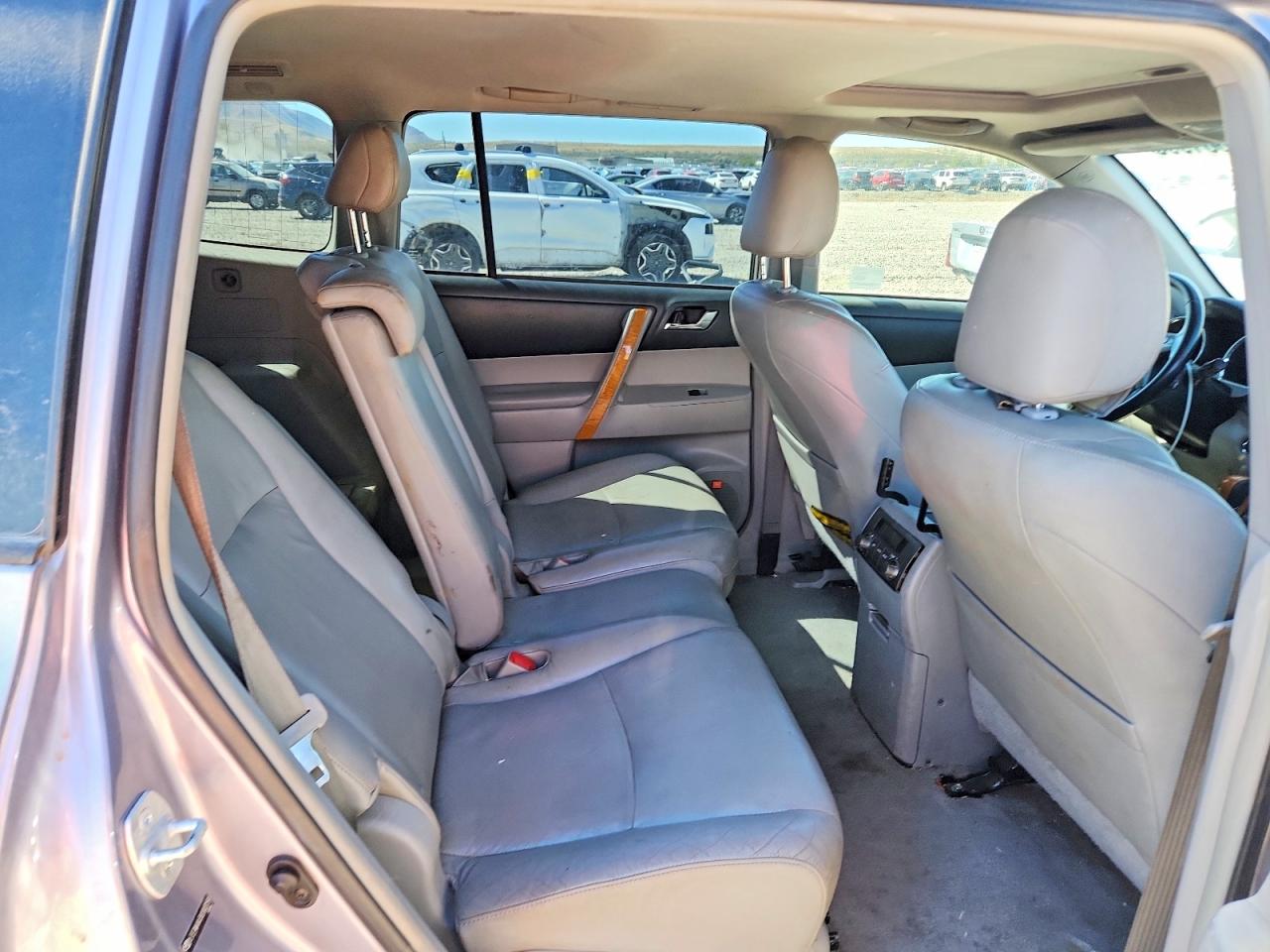 2008 Toyota Highlander Hybrid Limited Gray vin: JTEEW44A382003159