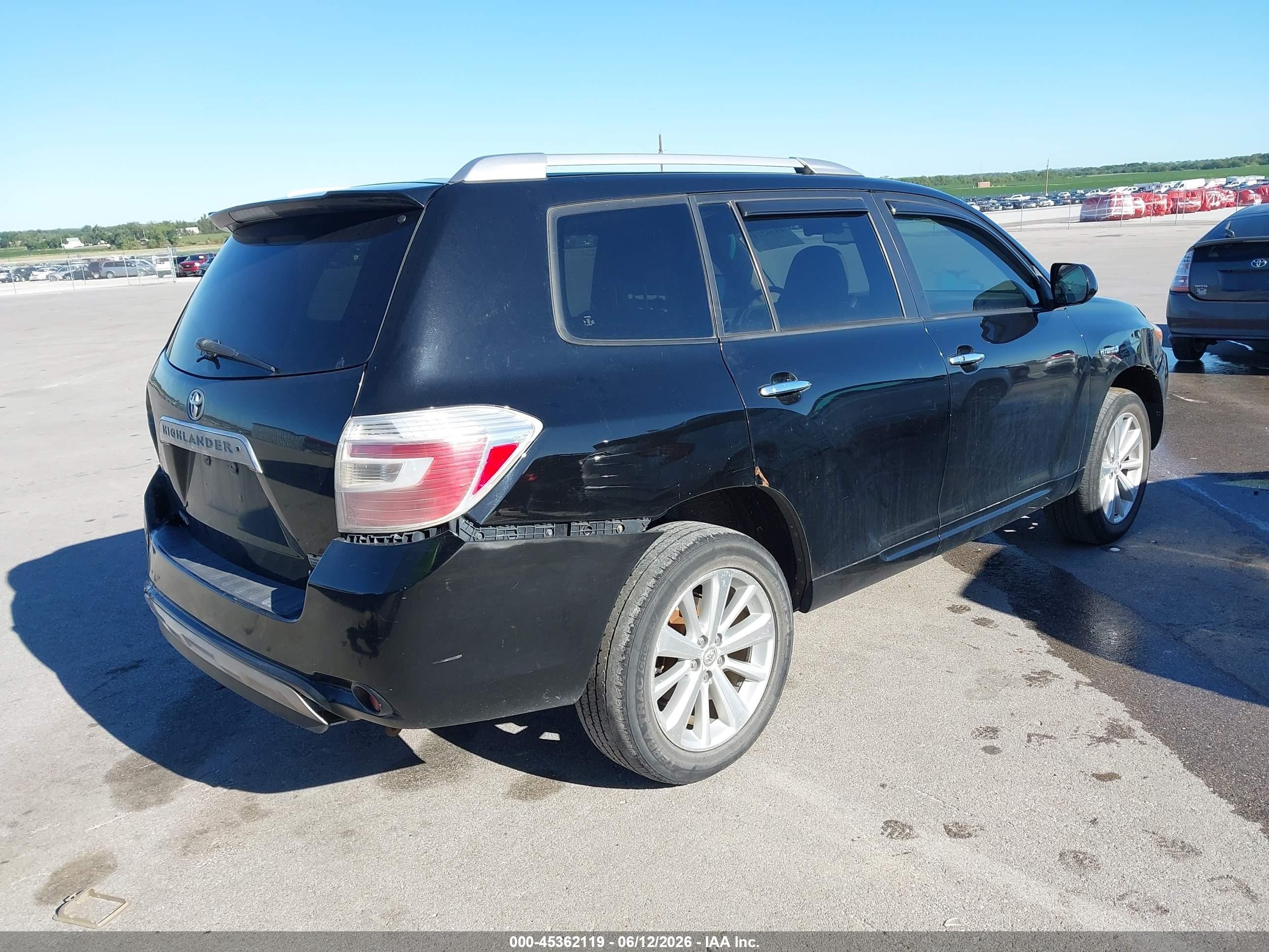 2008 Toyota Highlander Hybrid Limited Black vin: JTEEW44A382019734